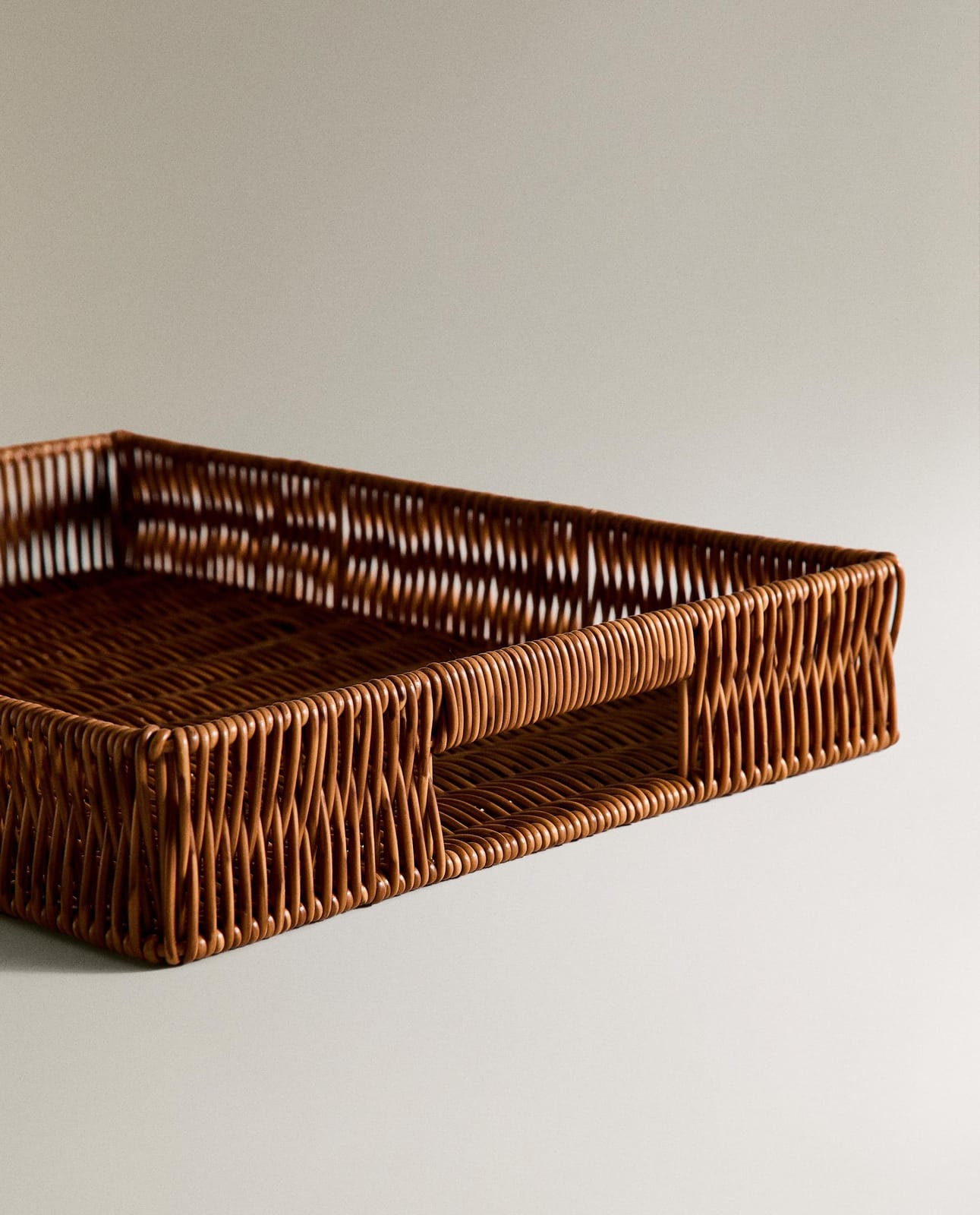 ZARA HOME БОЛЬШАЯ ПРЯМОУГОЛЬНАЯ КОРЗИНА ИЗ ПЕРЕРАБОТАННОГО МАТЕРИАЛА ракурс 5
