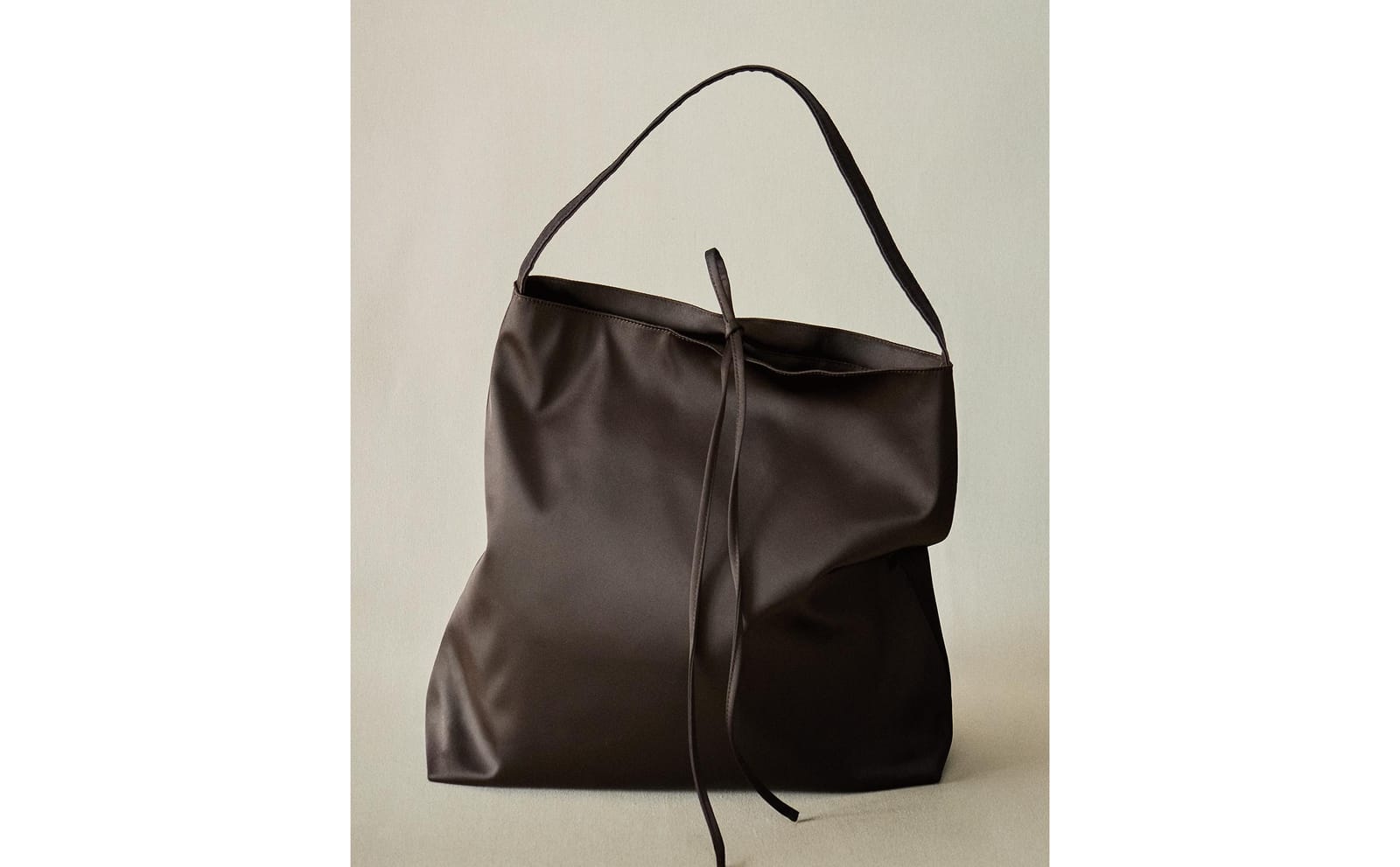 ZARA HOME TORBA SHOPPER ИЗ АТЛАСА ракурс 7