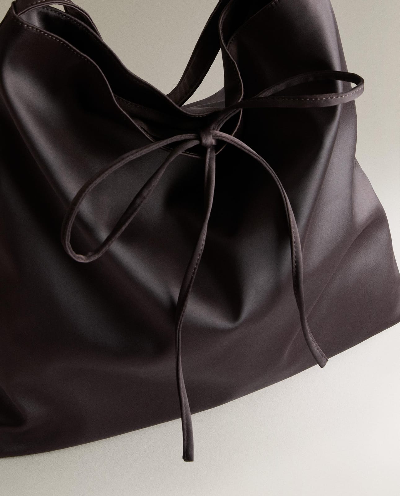 ZARA HOME TORBA SHOPPER ИЗ АТЛАСА ракурс 3