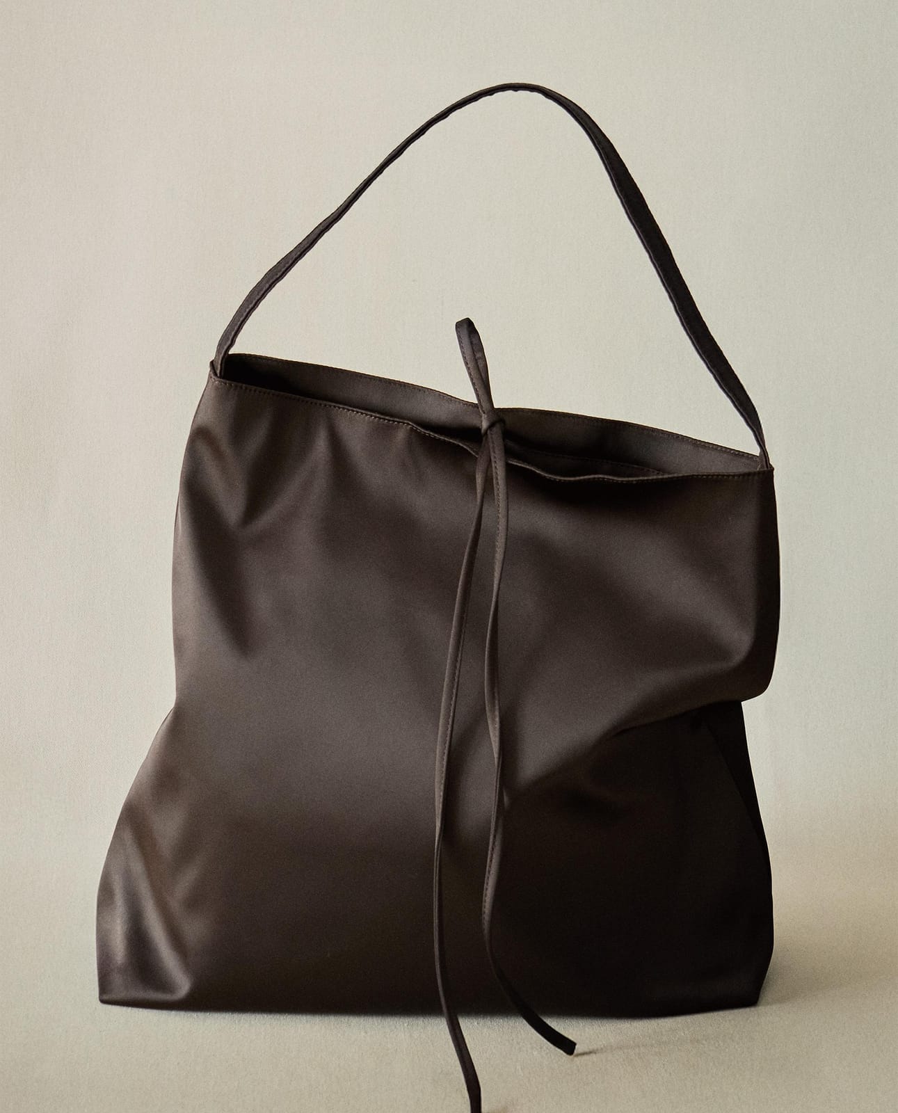 ZARA HOME TORBA SHOPPER ИЗ АТЛАСА ракурс 8