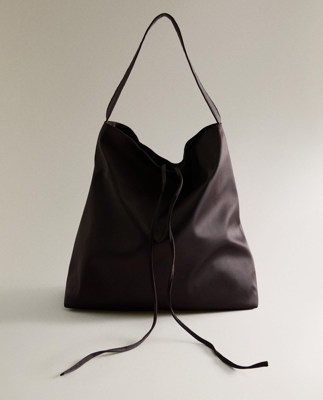 ZARA HOME TORBA SHOPPER ИЗ АТЛАСА ракурс 2
