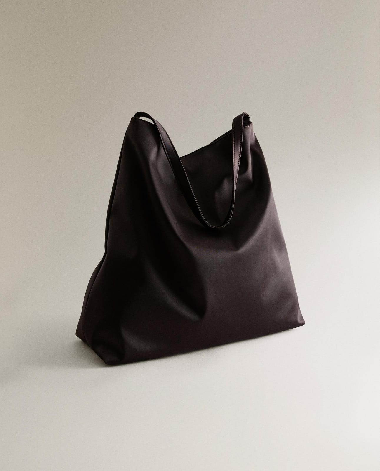 ZARA HOME TORBA SHOPPER ИЗ АТЛАСА ракурс 5