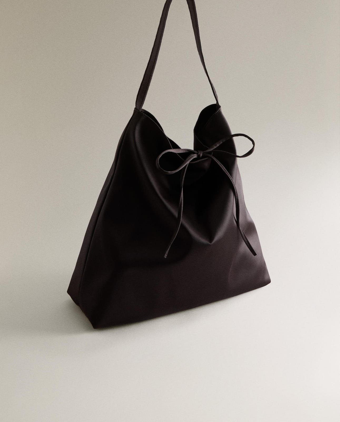ZARA HOME TORBA SHOPPER ИЗ АТЛАСА ракурс 4