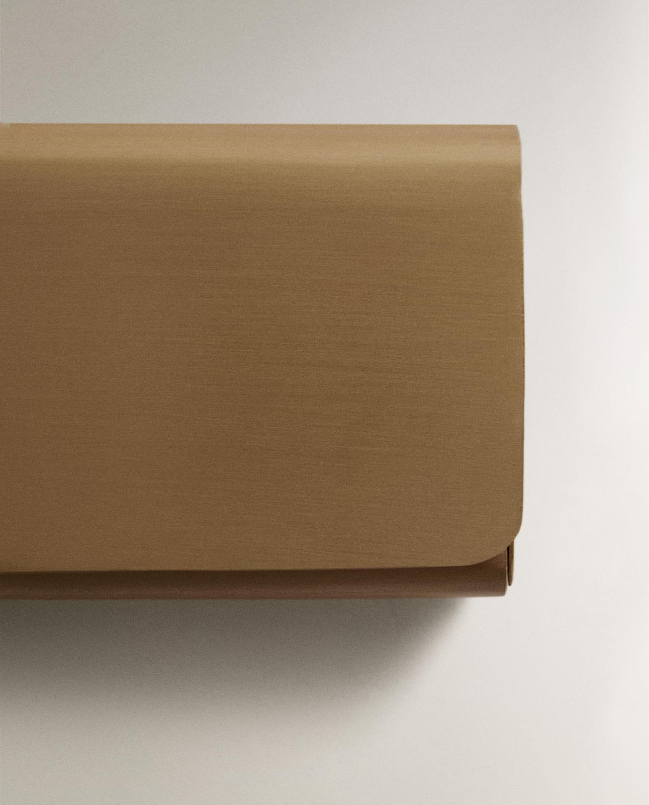 ZARA HOME ЛАТУННЫЙ ЧЕХОЛ ракурс 8