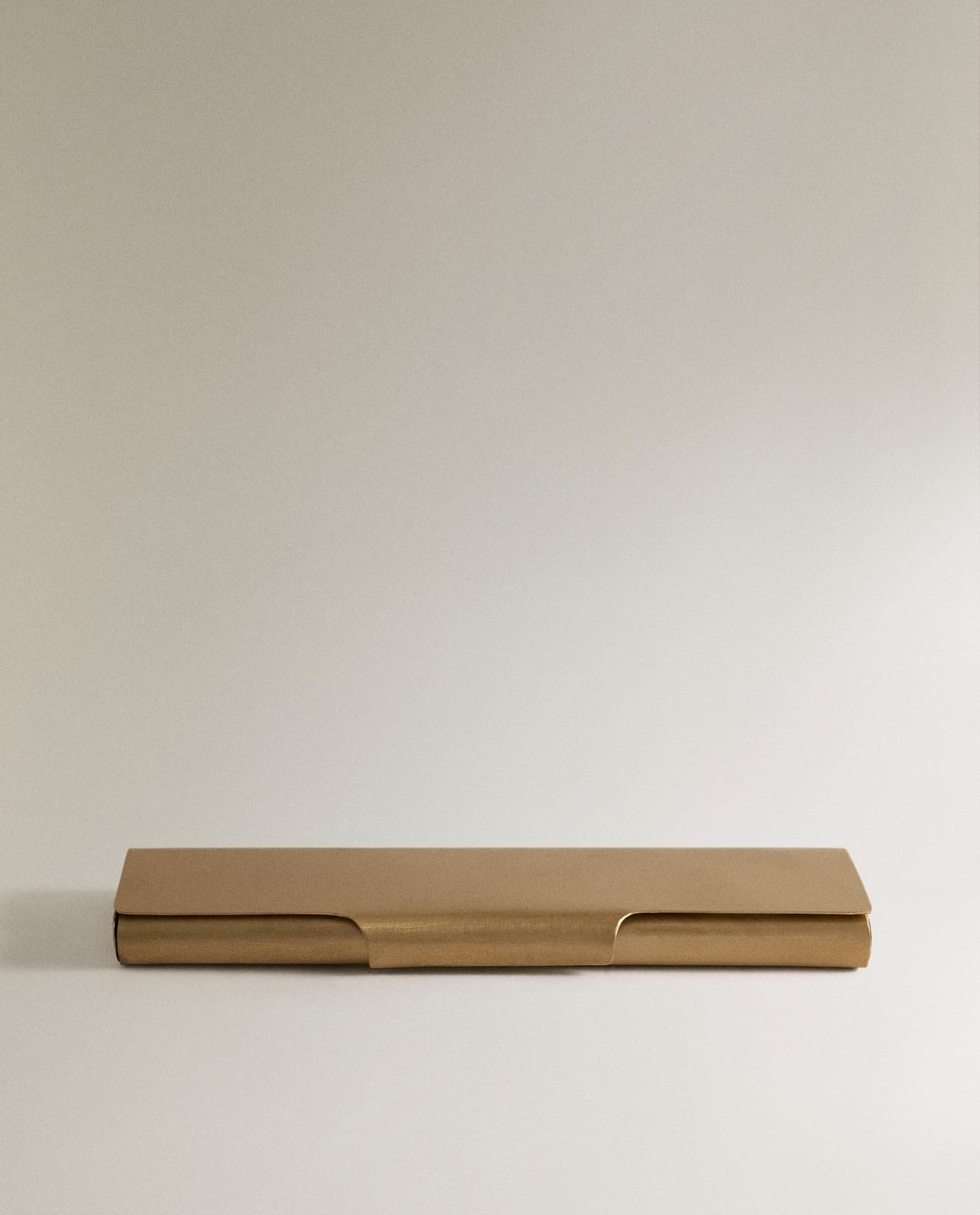 Подставка декоративная ZARA HOME ЛАТУННЫЙ ЧЕХОЛ ZŁOTY 1.8 x 6 x 20 cm