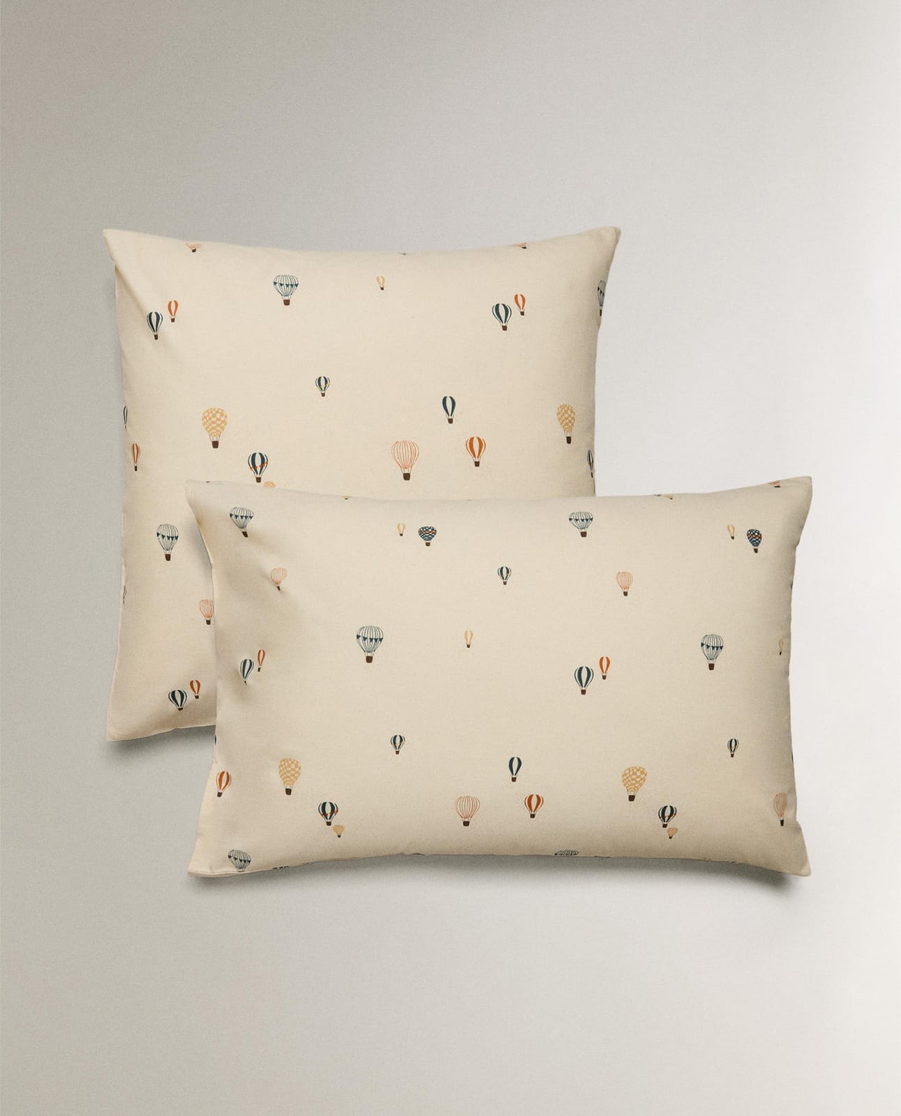 Наволочка ZARA HOME детская наволочка на подушку с воздушными шарами WIELOKOLOROWY 60 x 60 cm