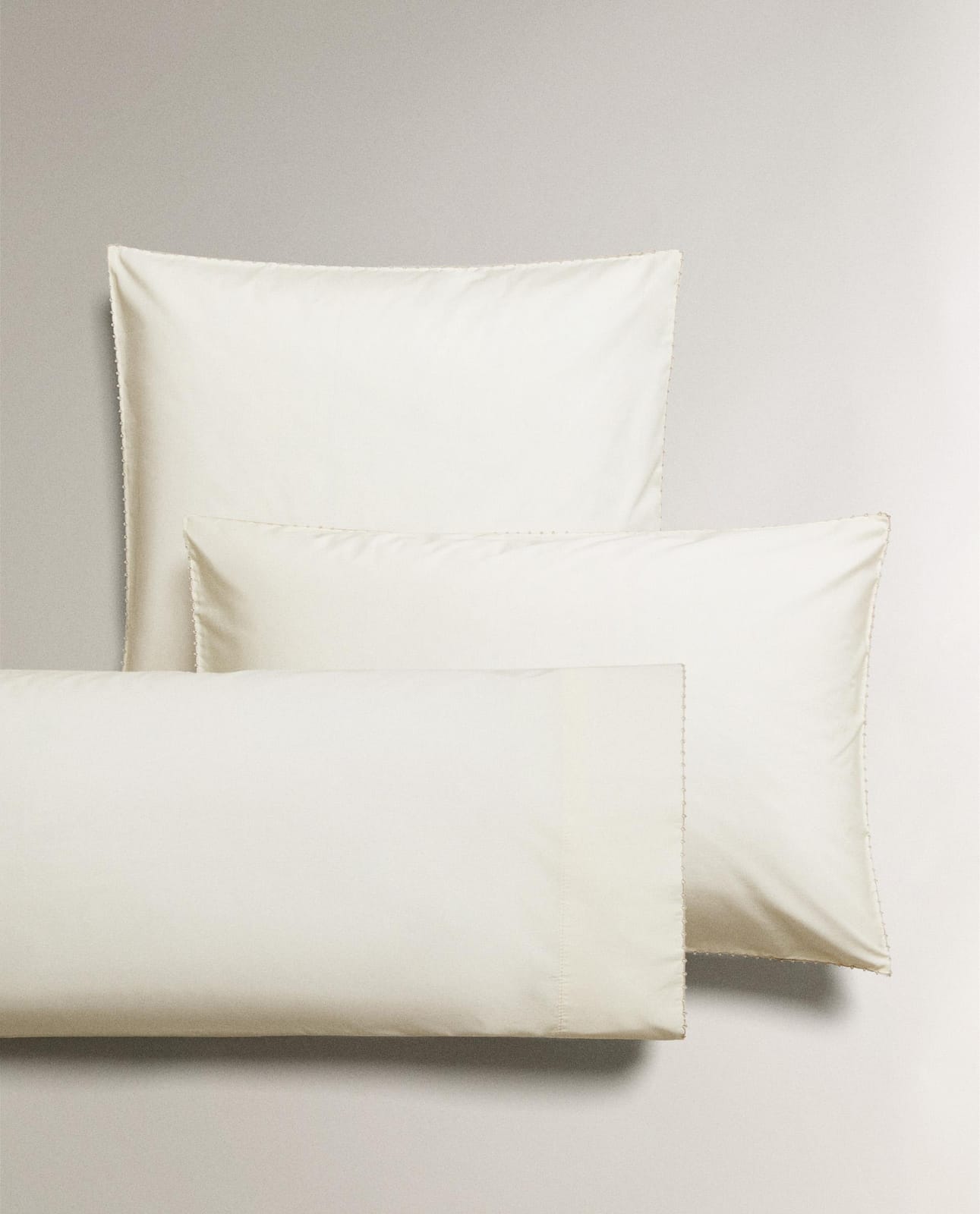 Наволочка ZARA HOME детская наволочка на подушку с вышивкой „PICUETA” ZŁAMANA BIEL 50 x 75 cm