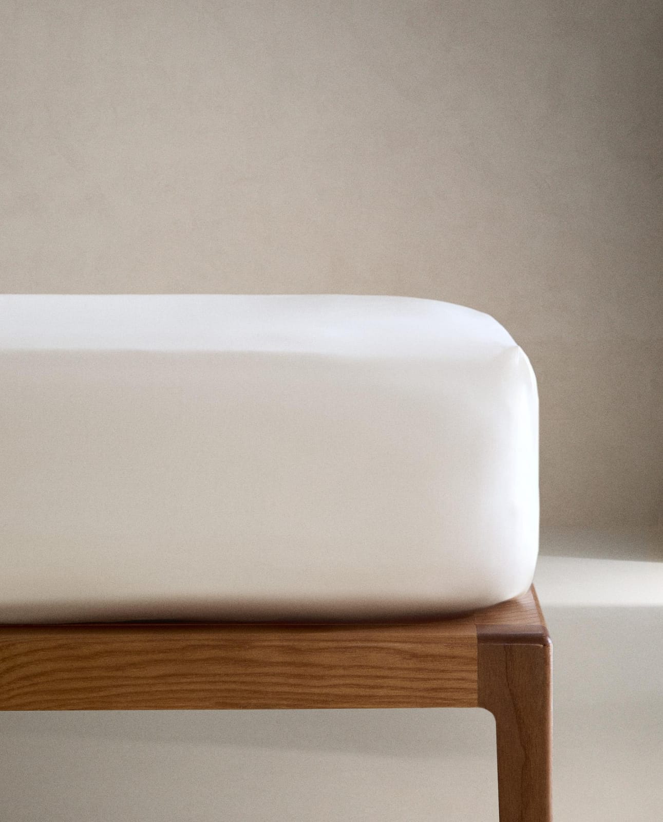 Простыня ZARA HOME детская натяжная хлопковая ZŁAMANA BIEL 47 x 73 x 8 cm