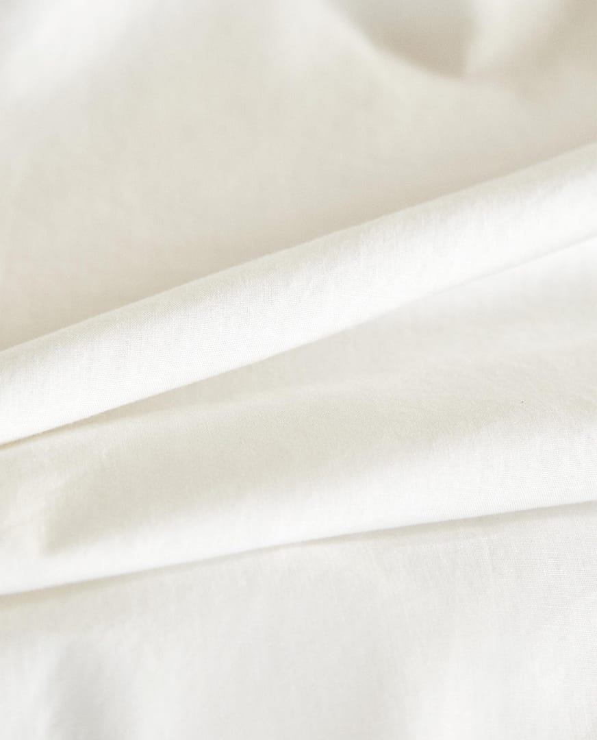 ZARA HOME ГЛАДКАЯ ДЕТСКАЯ ПРОСТЫНЯ НА РЕЗИНКЕ ракурс 7