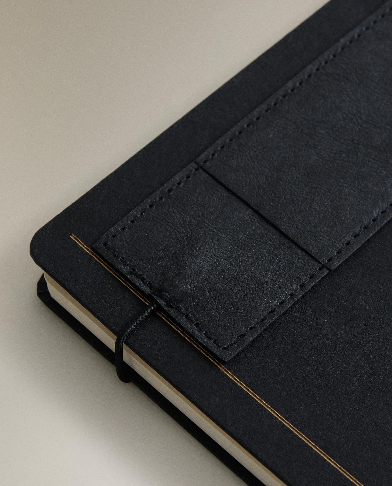 ZARA HOME БЛОКНОТ A5 С ПЕНАЛОМ ракурс 4