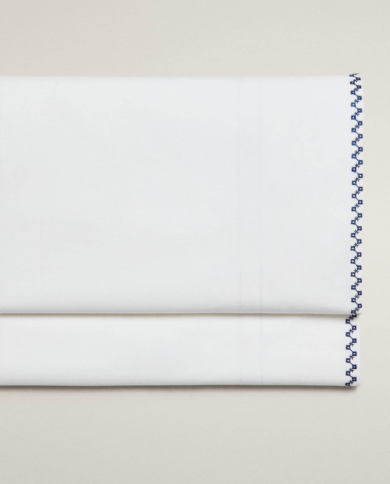 Простыня ZARA HOME простыня без резинки с вышитой полосой ломанный белый 270 x 280 см