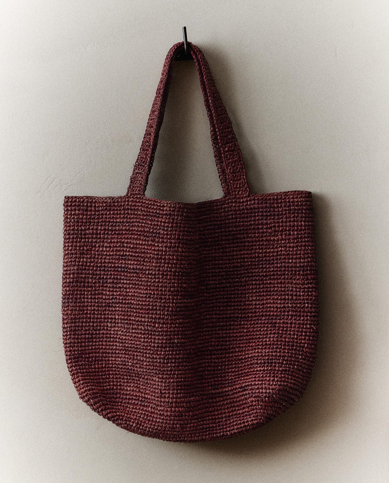 ZARA HOME СУМОЧКА SHOPPER ИЗ РАФИИ ракурс 3