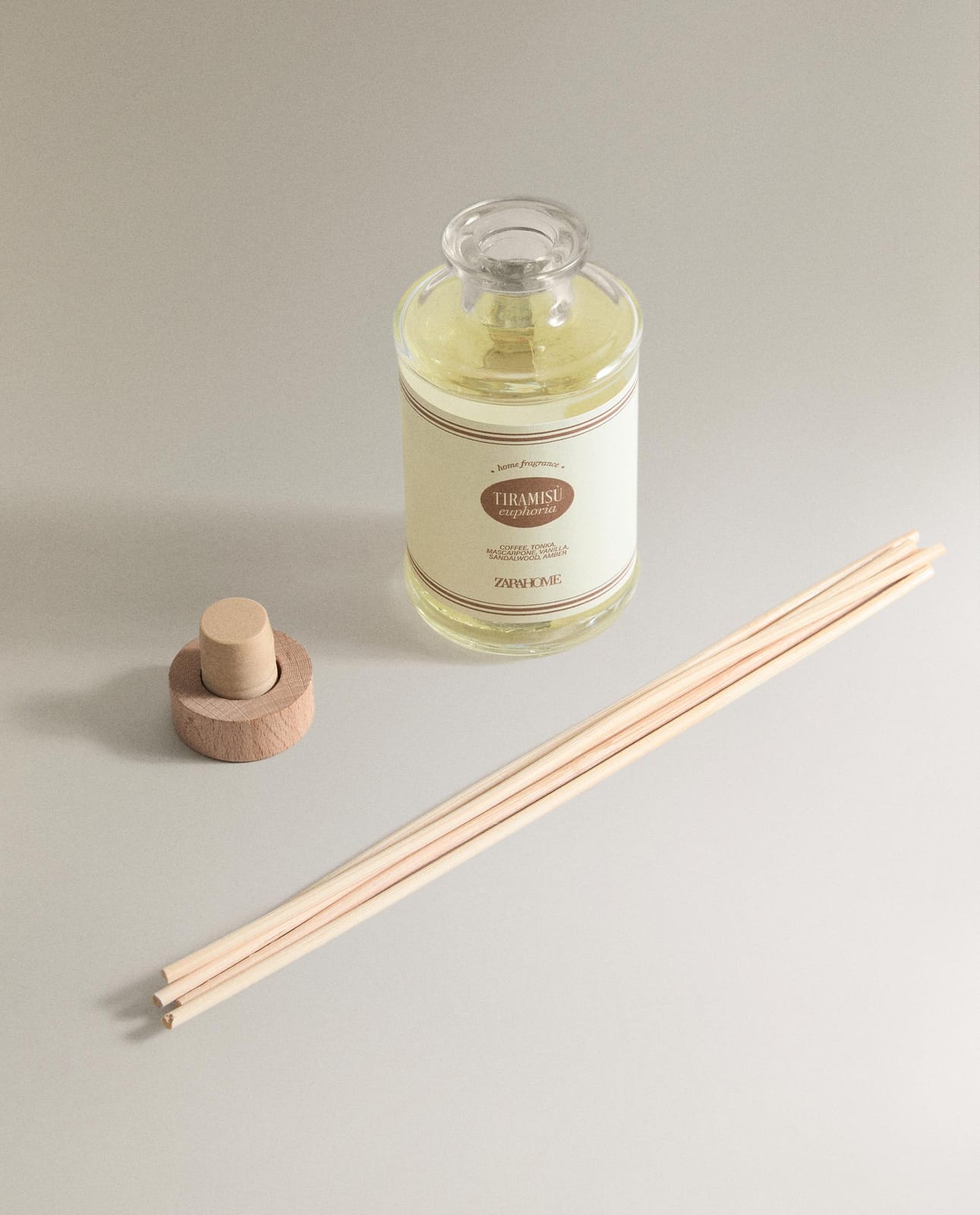 ZARA HOME (190 ML) АРОМАТИЧЕСКИЕ ПАЛОЧКИ TIRAMISU EUPHORIA ракурс 2