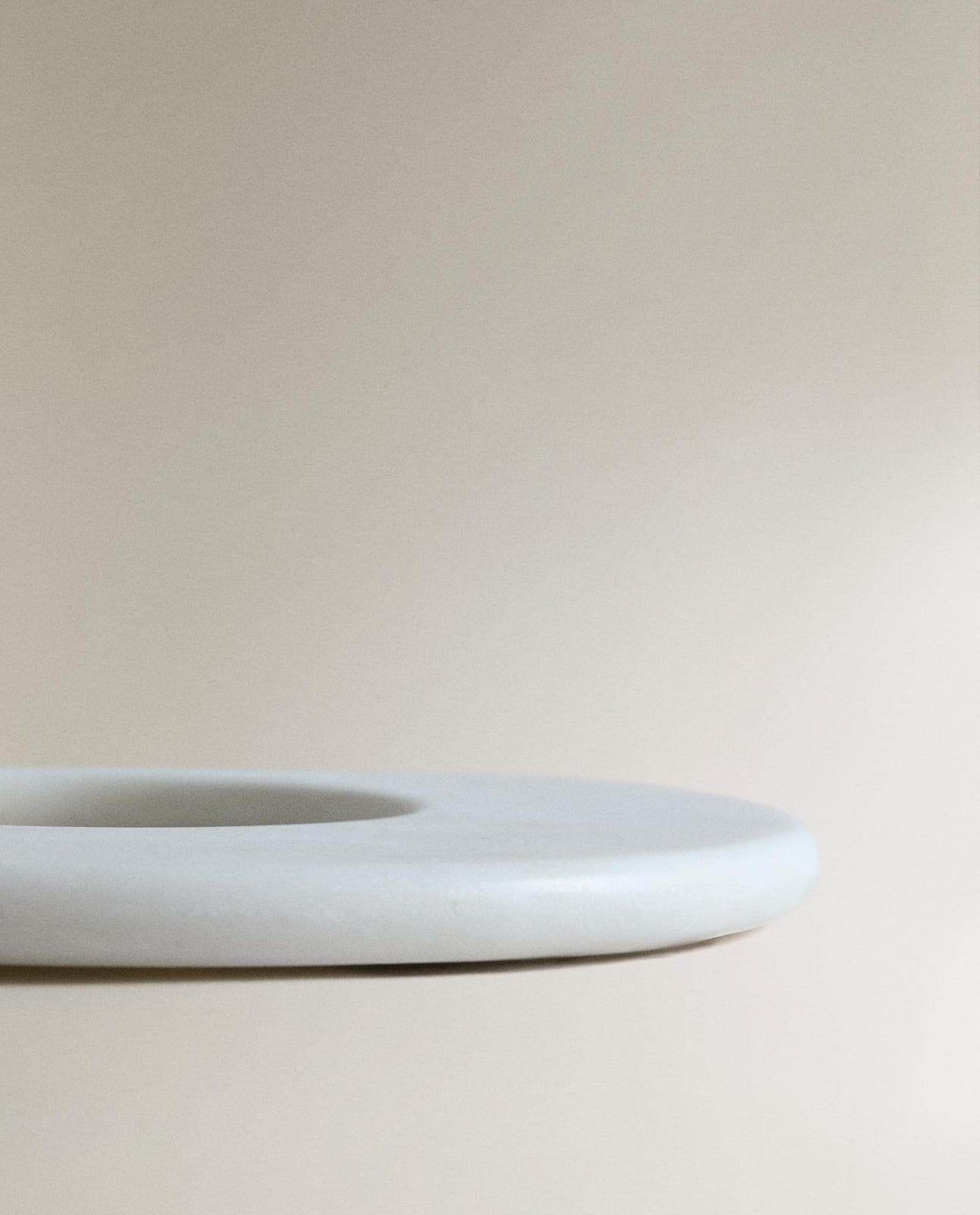 ZARA HOME МРАМОРНАЯ ПОДСТАВКА ракурс 3