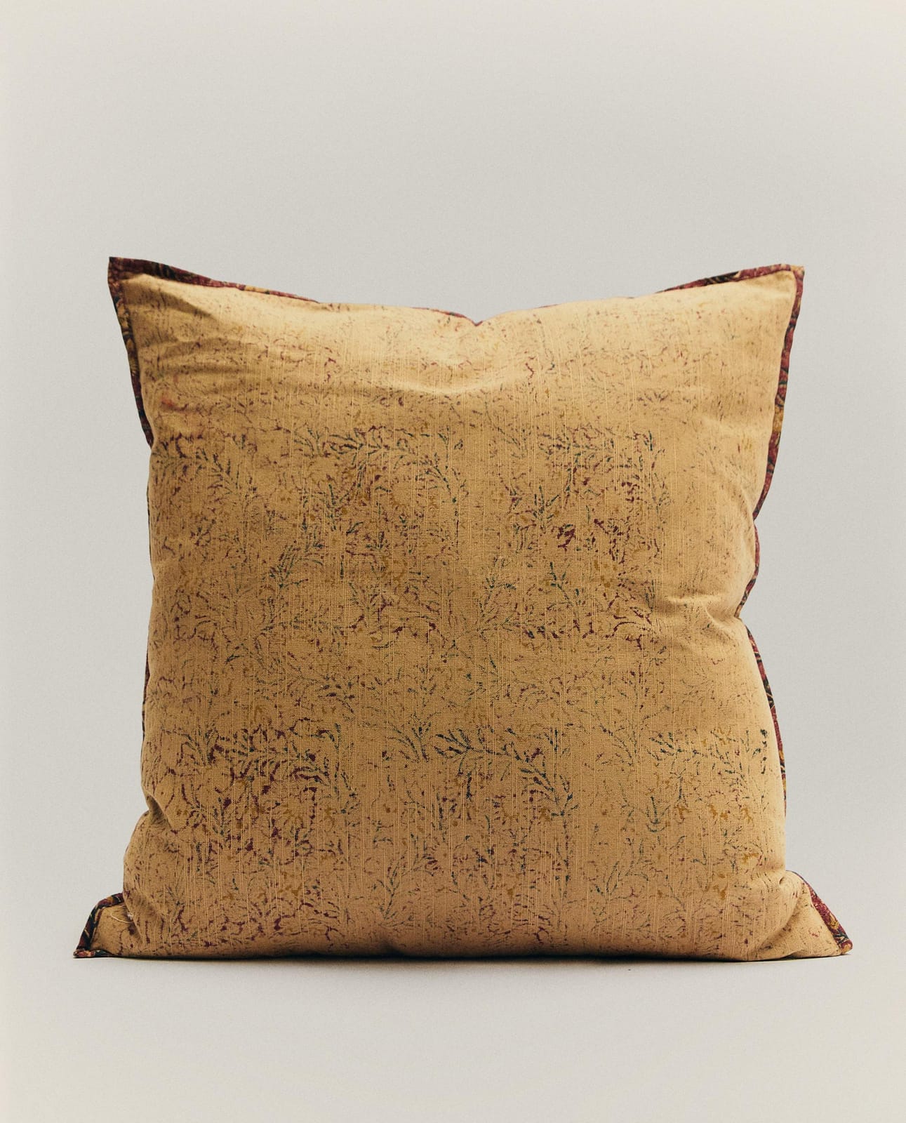 ZARA HOME НАВОЛОЧКА ДЛЯ ДЕКОРАТИВНОЙ ПОДУШКИ BLOCK PRINT ракурс 7