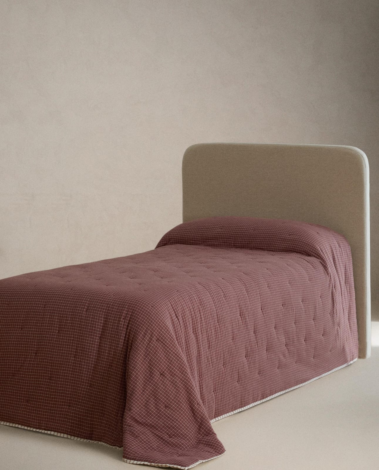 ZARA HOME ДВУСТОРОННЕЕ ДЕТСКОЕ ПОКРЫВАЛО В КЛЕТКУ И ПОЛОСКУ ракурс 7