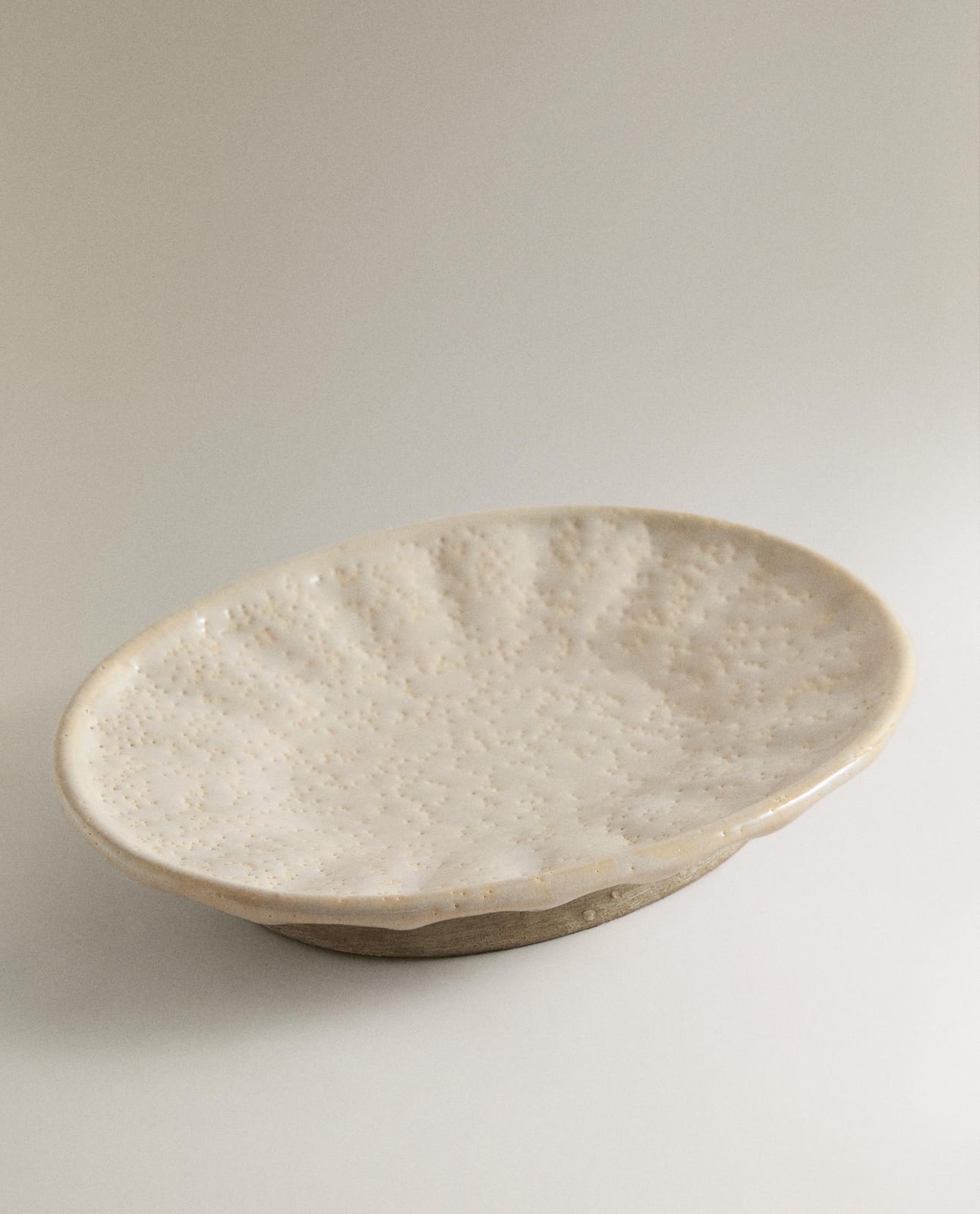 ZARA HOME РУСТИКАЛЬНАЯ КЕРАМИЧЕСКАЯ МЫЛЬНИЦА ракурс 4