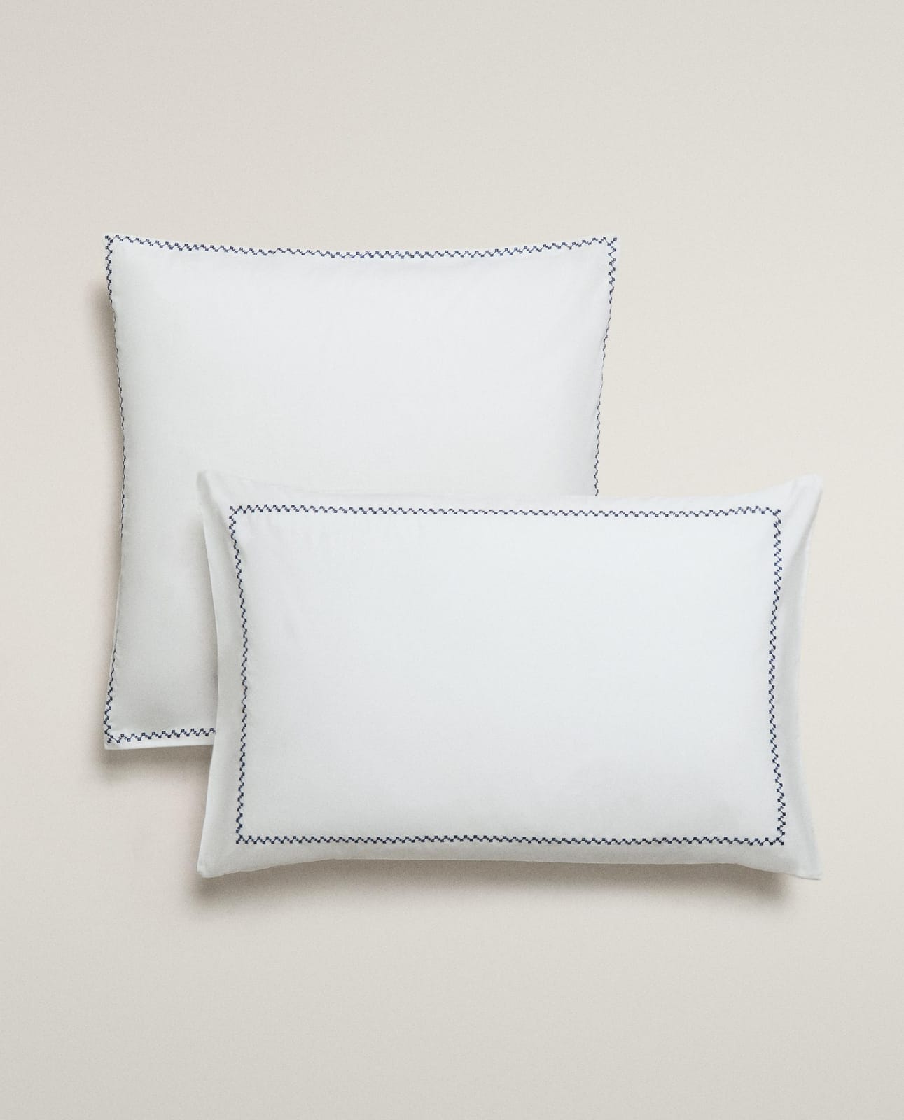 Наволочка ZARA HOME с вышитой каймой ZŁAMANA BIEL 70 x 90 cm