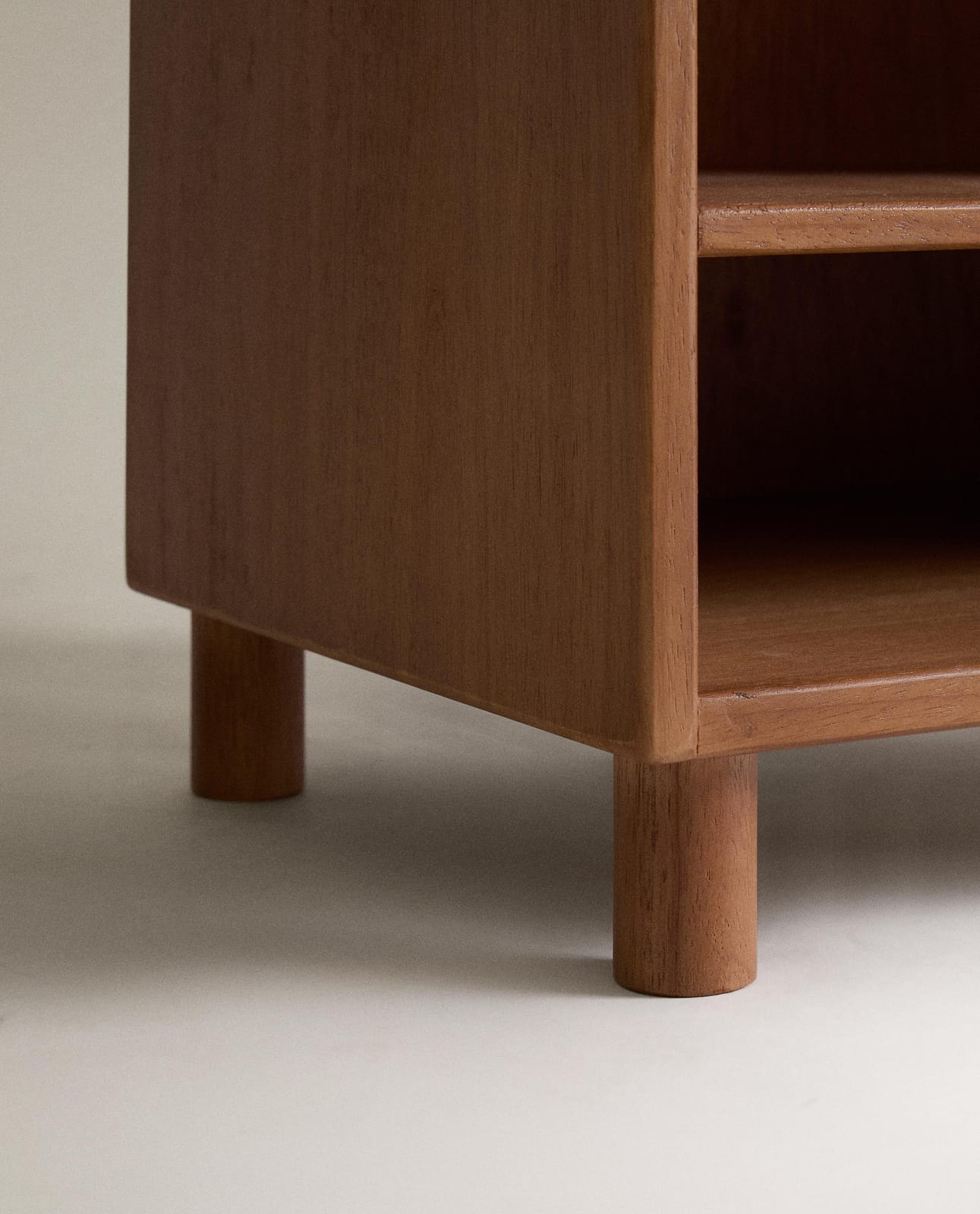ZARA HOME ДЕТСКИЙ СТЕЛЛАЖ С РОЛЕТОЙ ракурс 4