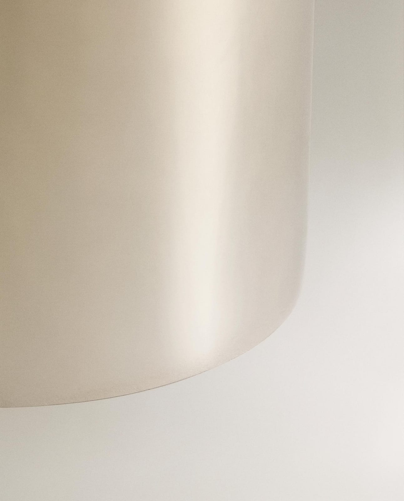 ZARA HOME МЕТАЛЛИЧЕСКАЯ КОРЗИНА ДЛЯ МУСОРА ракурс 3