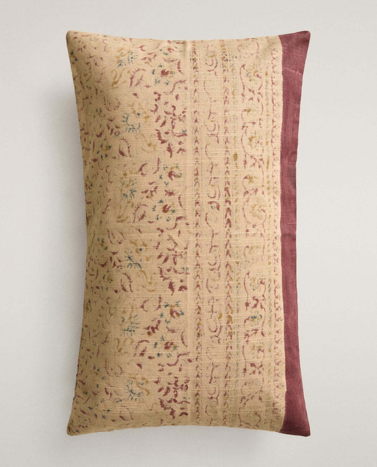 Наволочка декоративная ZARA HOME наволочка на подушку с принтом BLOCK PRINT BORDOWY 30 x 50 см