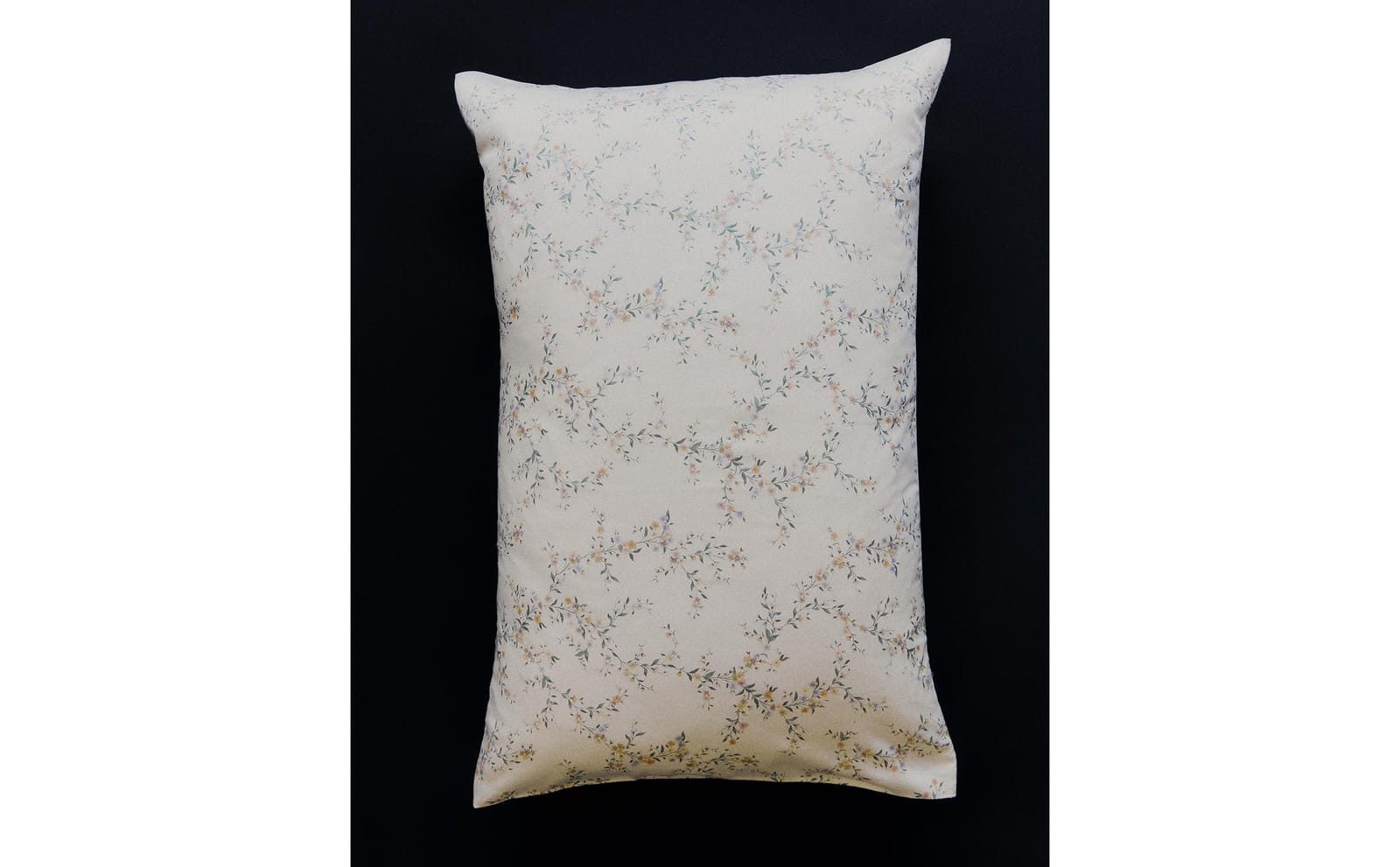ZARA HOME САТИНОВАЯ НАВОЛОЧКА С ЦВЕТОЧНЫМ УЗОРОМ ракурс 9
