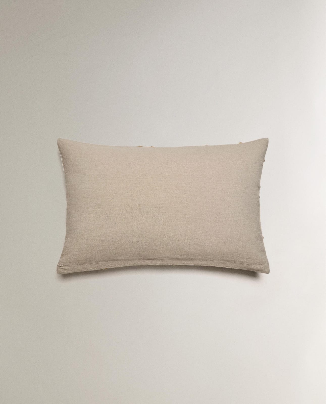 ZARA HOME Наволочка для подушки GRANADA ракурс 4