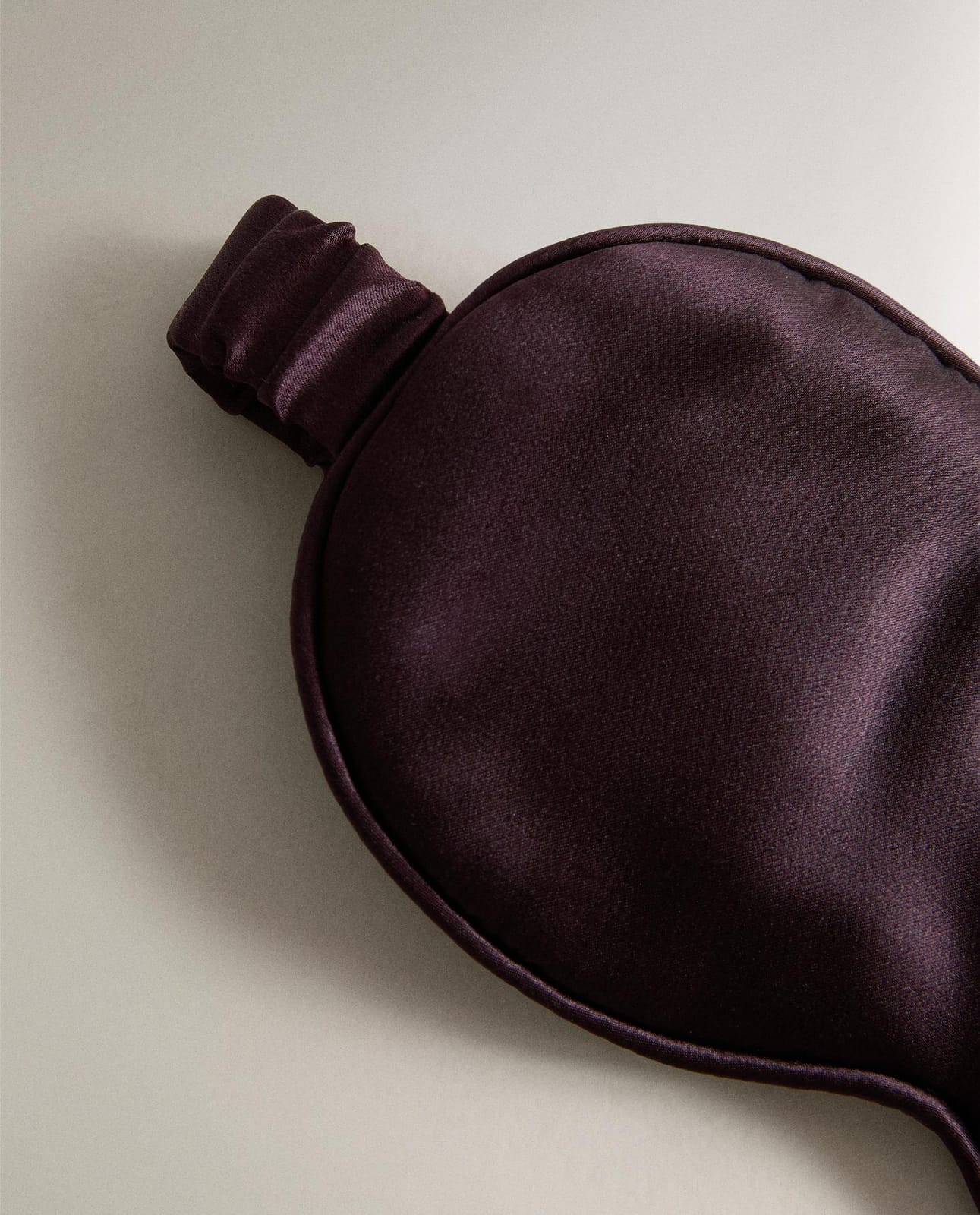 ZARA HOME ПОВЯЗКА НА ГЛАЗА ИЗ ТУТОВОГО ШЕЛКА ракурс 4