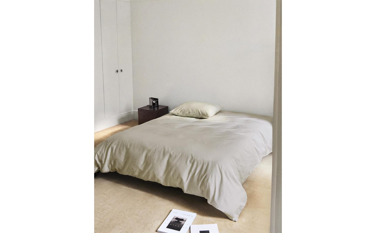 ZARA HOME ПОДОДЕЯЛЬНИК ИЗ САТИНА С ЭФФЕКТОМ СТИРКИ (300 НИТЕЙ) ракурс 9