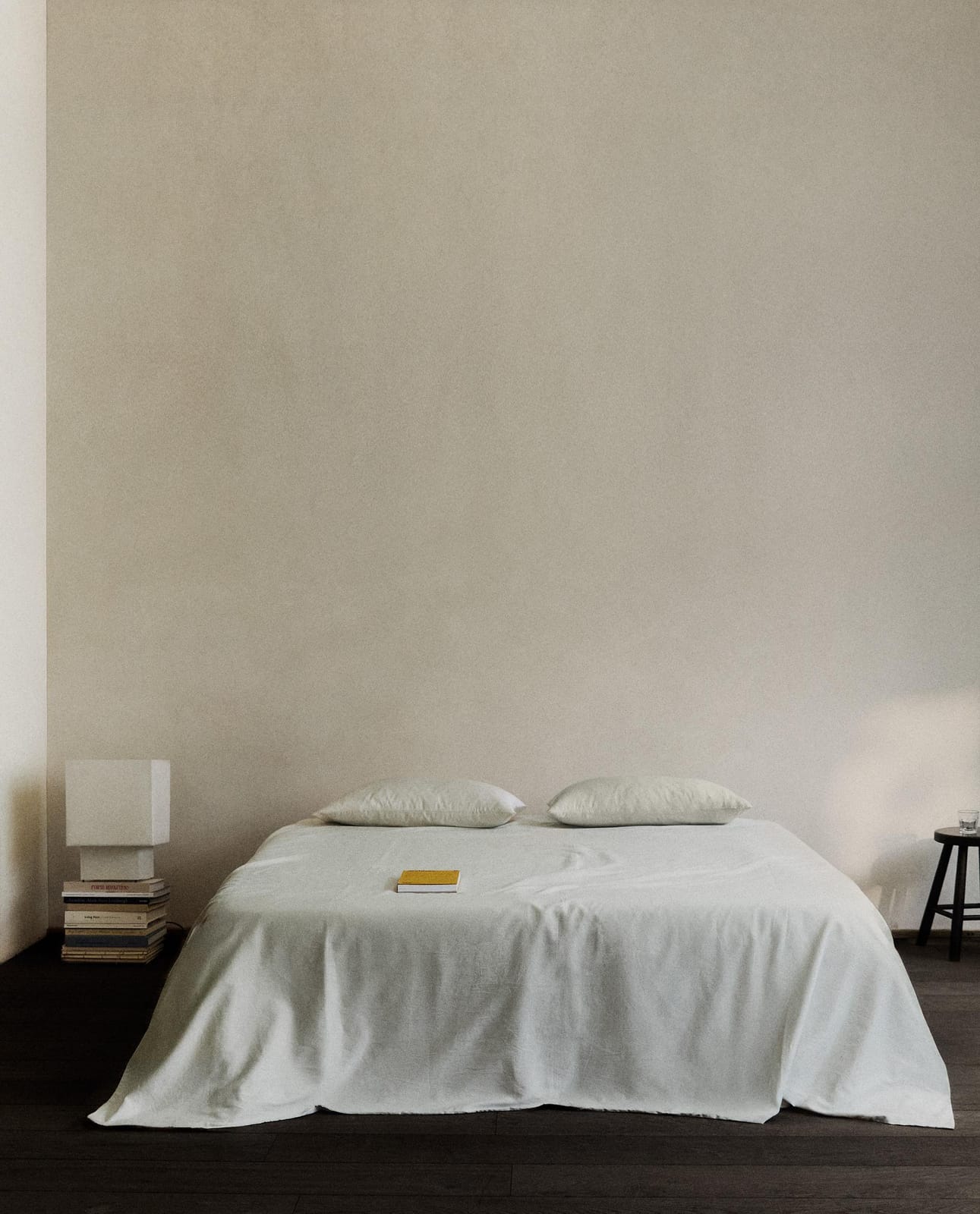 ZARA HOME ПОДОДЕЯЛЬНИК ИЗ САТИНА С ЭФФЕКТОМ СТИРКИ (300 НИТЕЙ) ракурс 8
