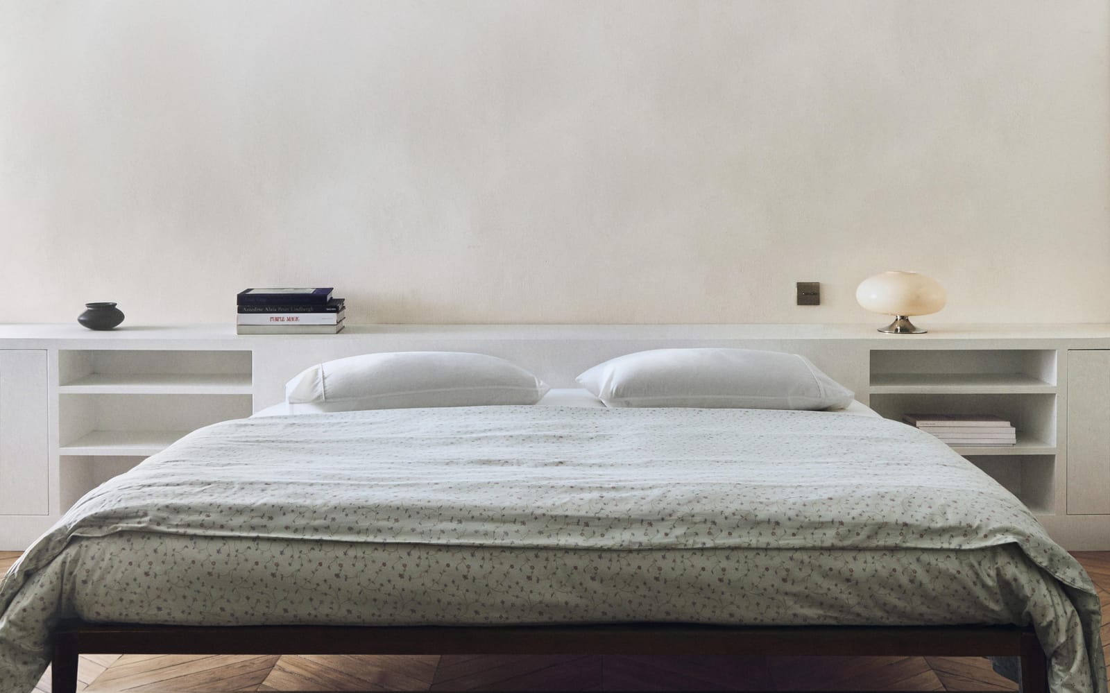 ZARA HOME САТИНОВЫЙ ПОДОДЕЯЛЬНИК В МЕЛКИЙ ЦВЕТОЧЕК ракурс 8