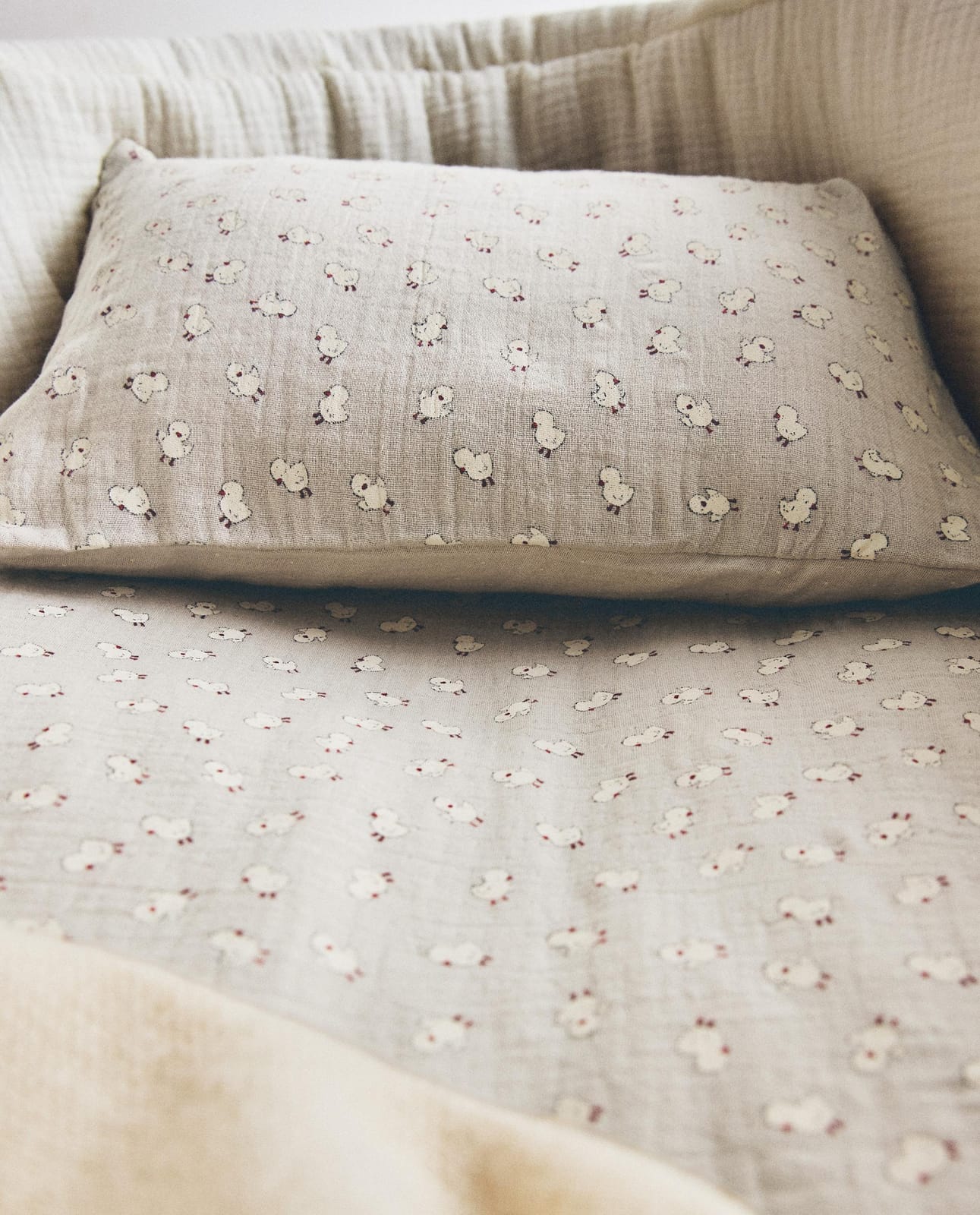 ZARA HOME ДЕТСКИЙ КОМПЛЕКТ ПОСТЕЛЬНОГО БЕЛЬЯ ИЗ ШИФОНА ракурс 8