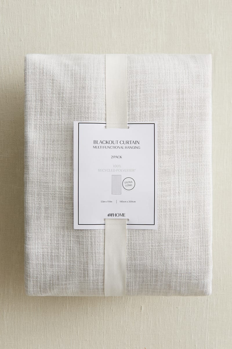 Длинная затемняющая штора, 2 шт. H&M цвет Сливочный 140X300 см ракурс 2