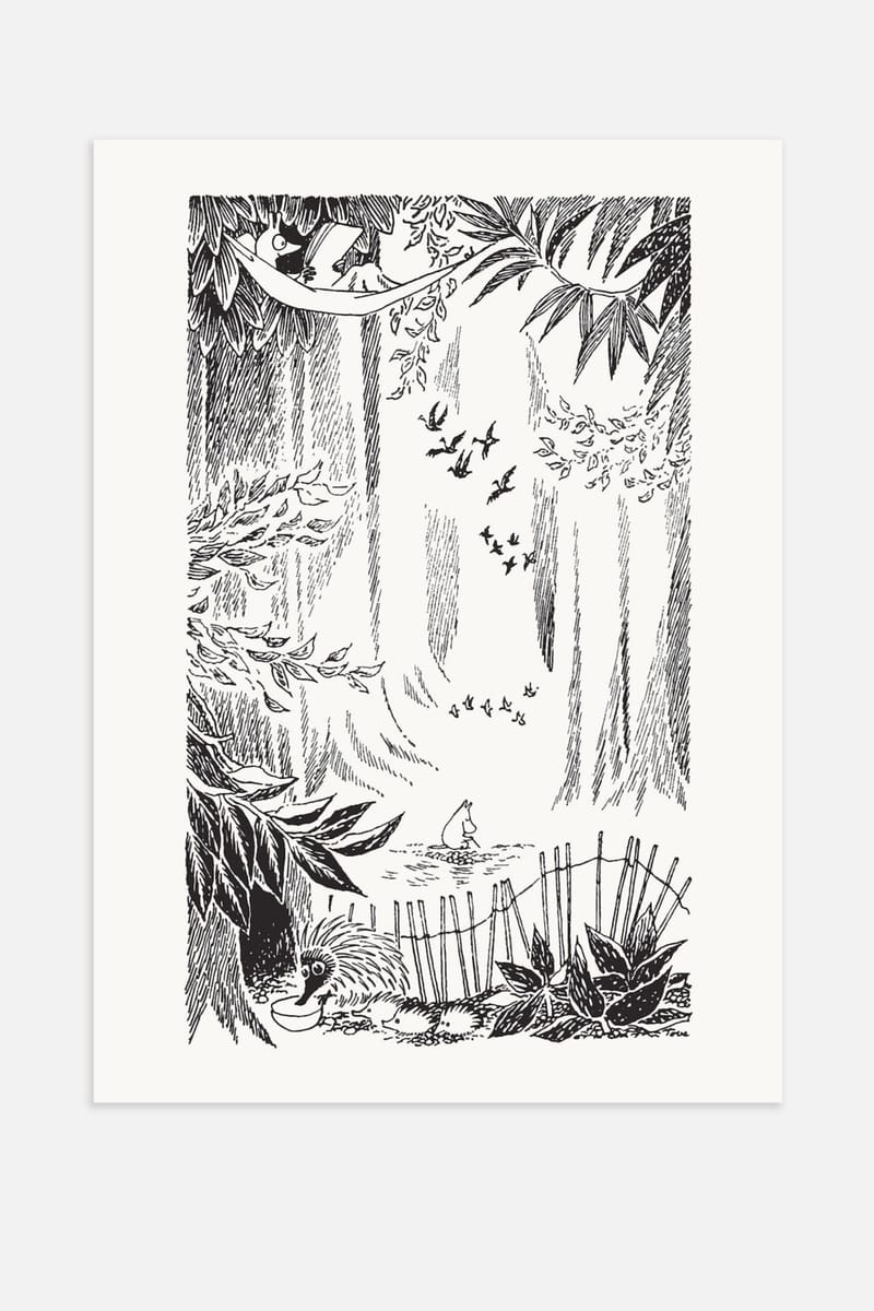 Плакат H&M Moomin In A Meadow 30х40 см ракурс 3