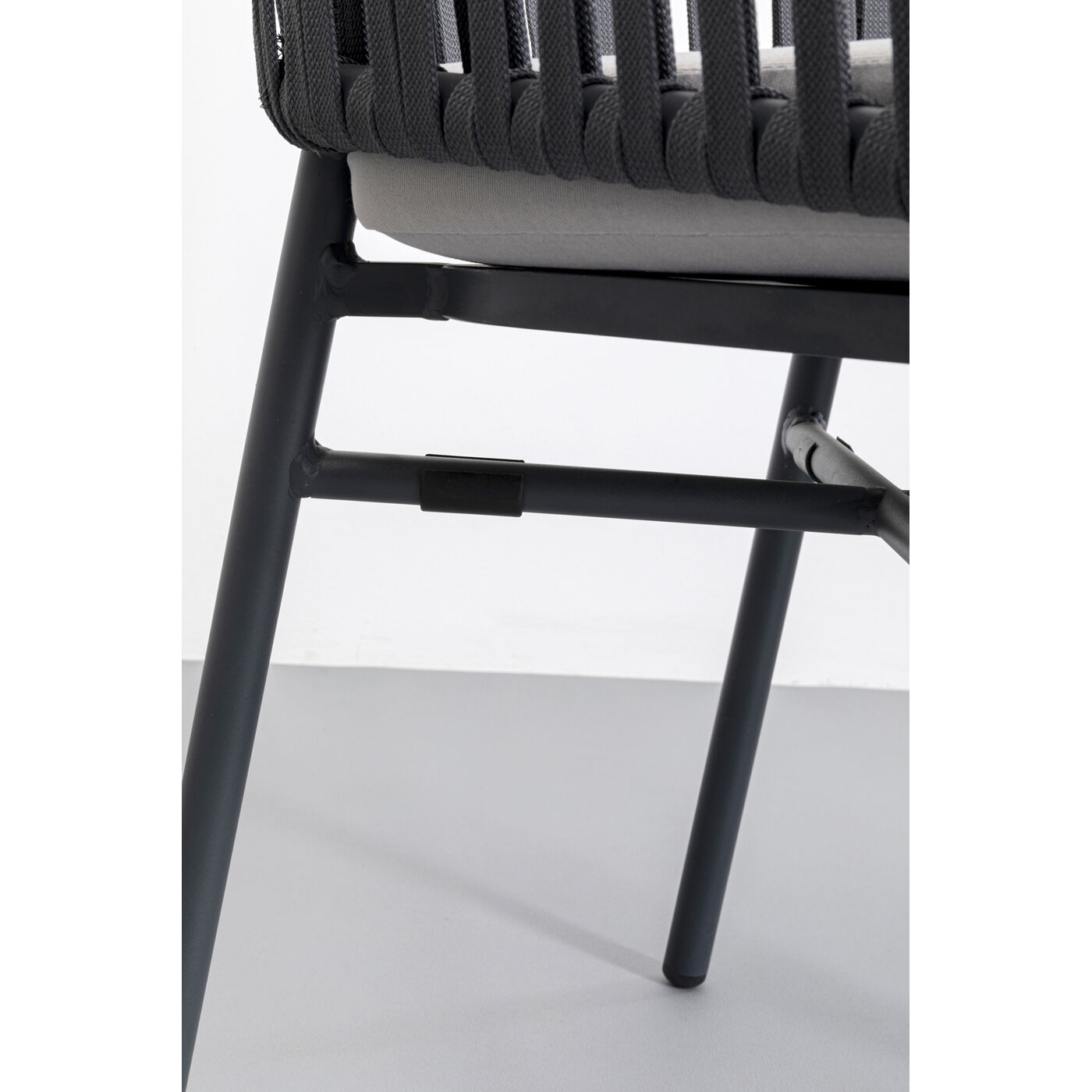 Стул с подлокотниками Santanyi Dark Grey ракурс 4