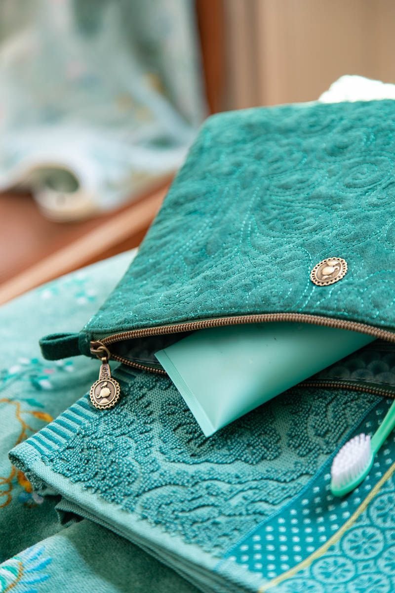 Косметичка плоская большая Velvet Quilted Days Green ракурс 5