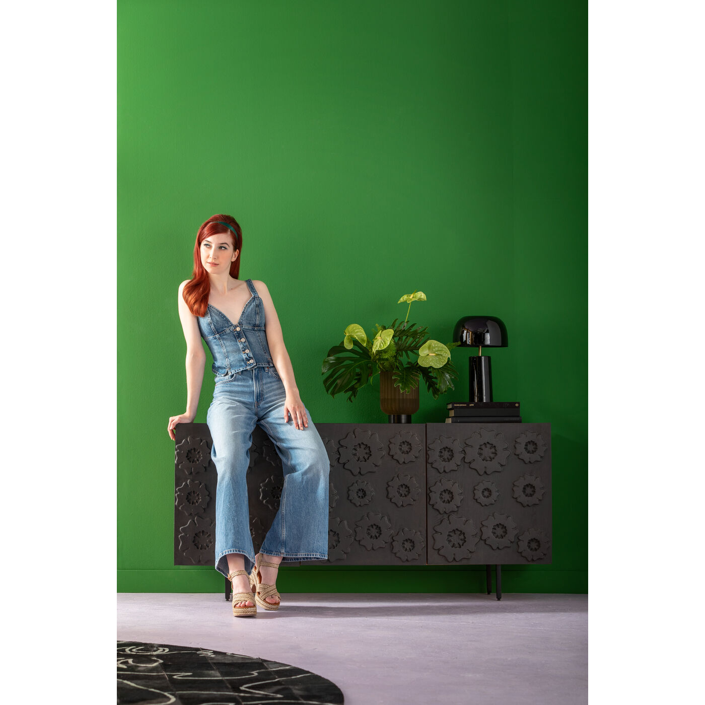 Светильник настольный Loungy Black ракурс 13