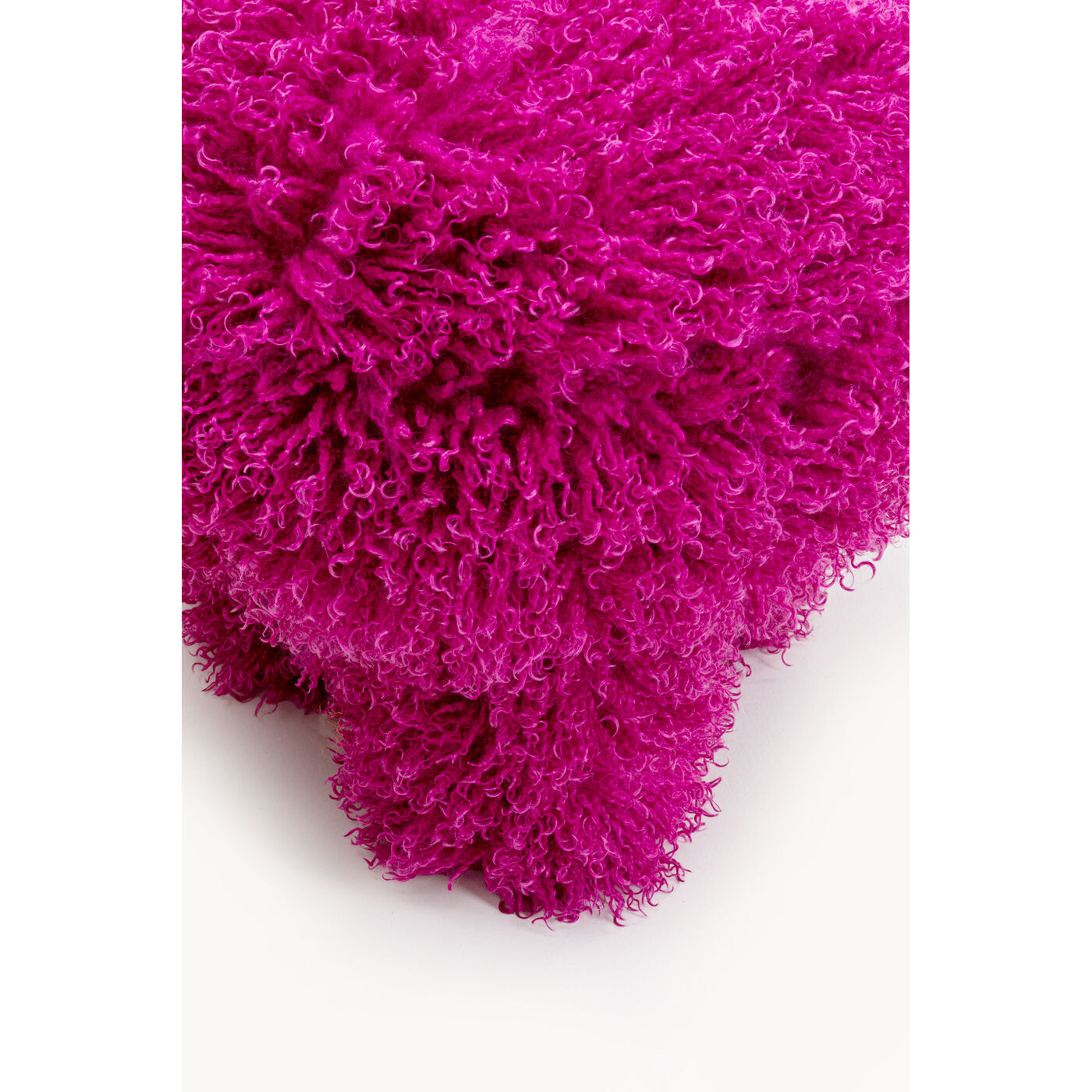 Пуф Plushy Pink ракурс 3