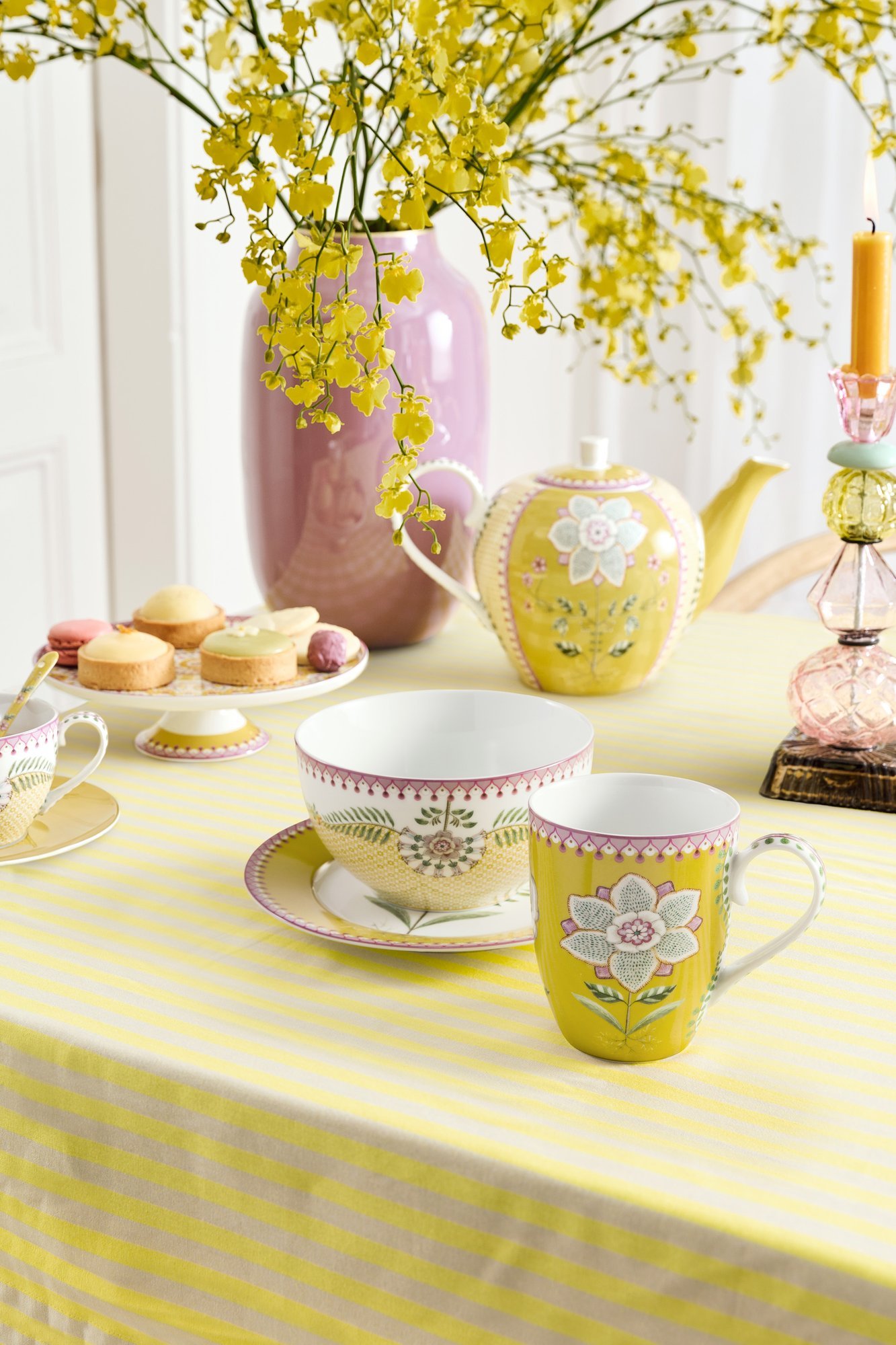 Набор предметов для завтрака Lily&Lotus Yellow (тарелка Ø21 см, пиала Ø15 см, кружка большая 365 мл)