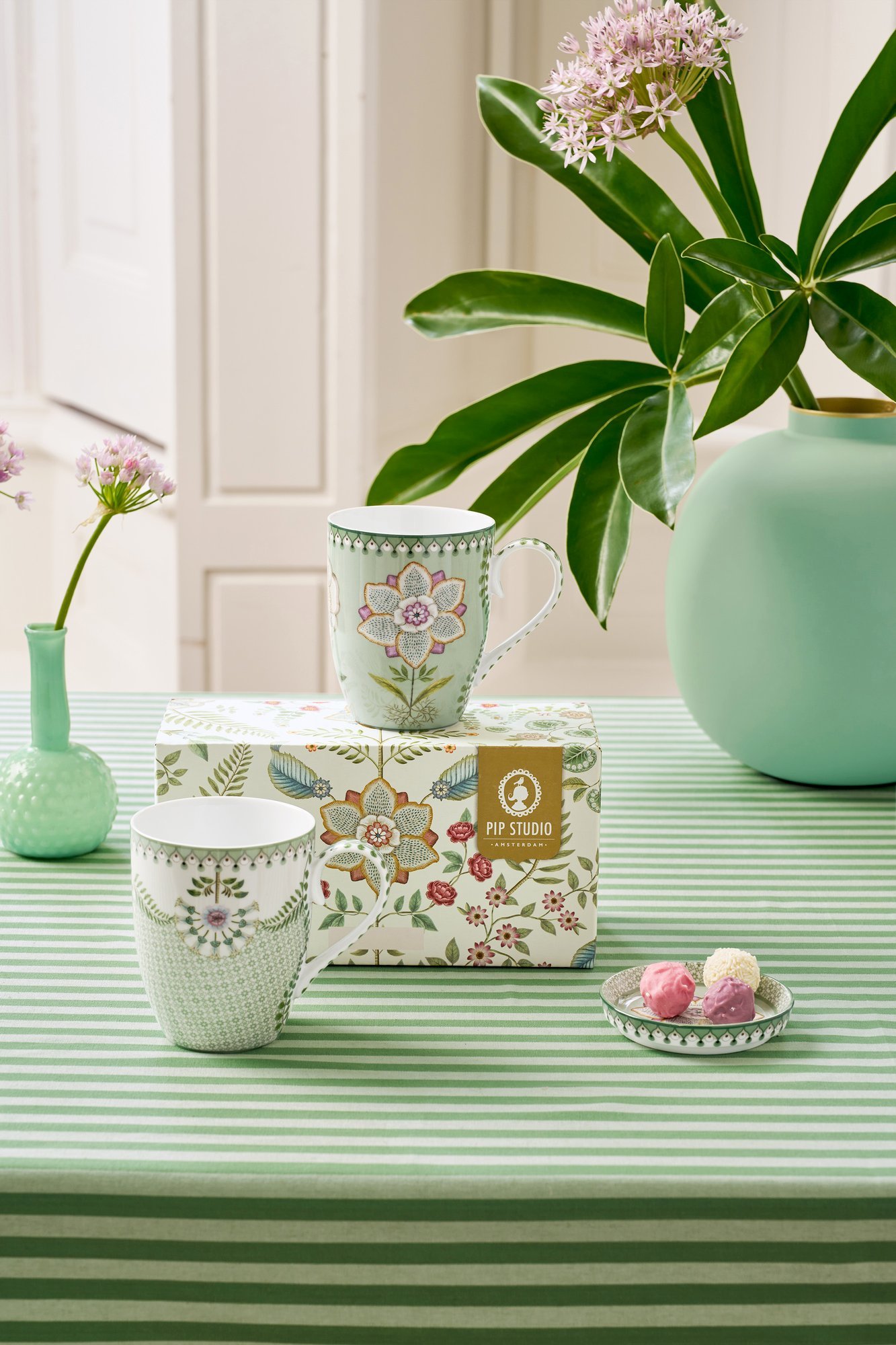 Набор кружек больших (2 шт.) Lily&Lotus Light Green, 365 мл