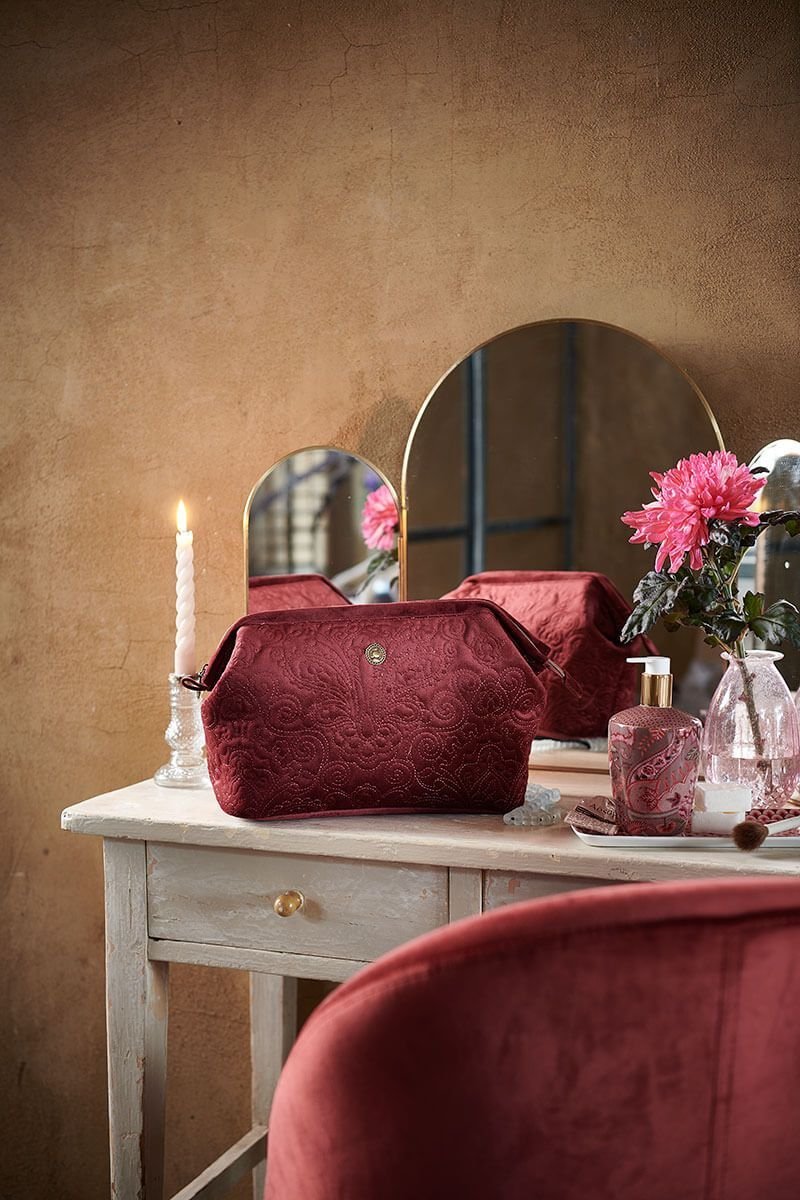 Косметичка XL Velvet Quilted Days Red ракурс 4