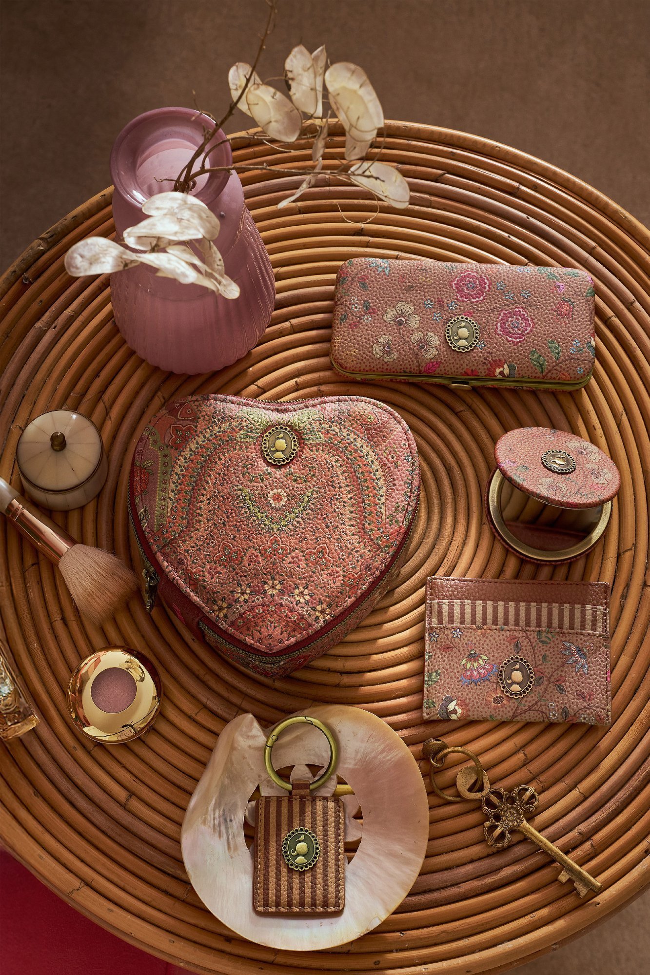 Шкатулка для украшений с зеркалом Jabali Red, 16х5х15 см