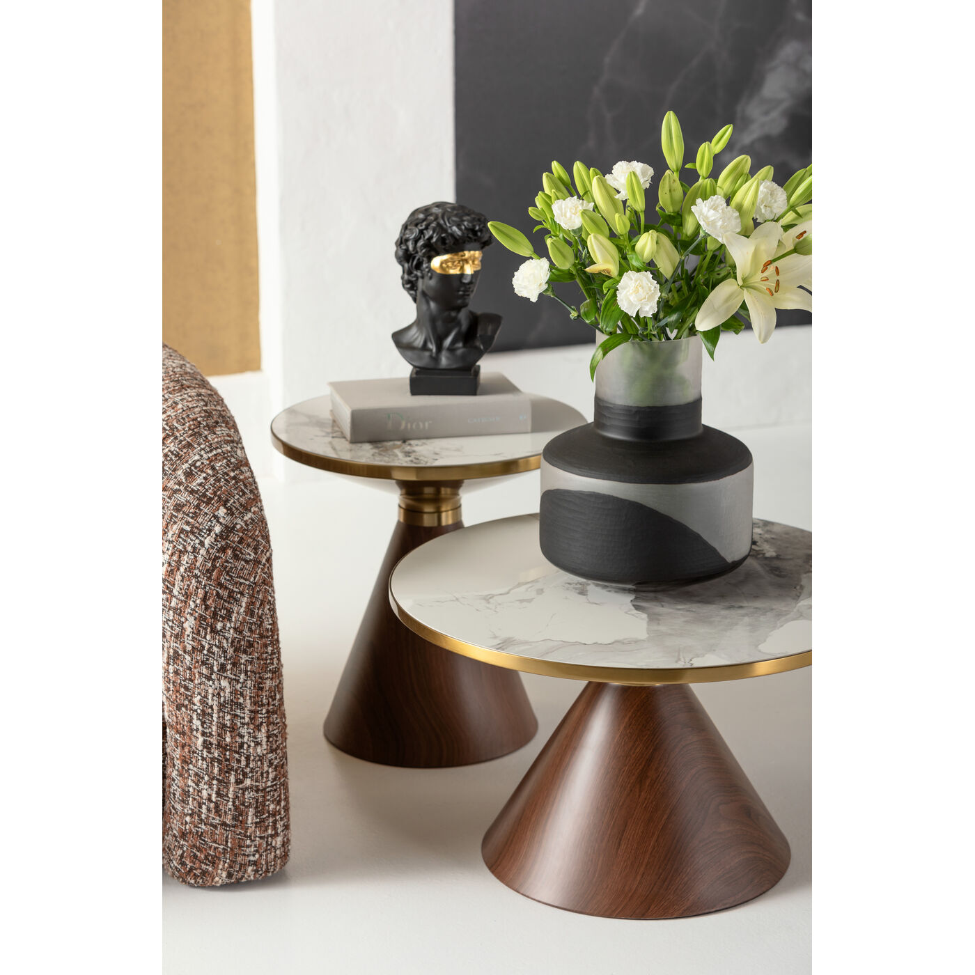 Стол кофейный Cono Marble ракурс 7