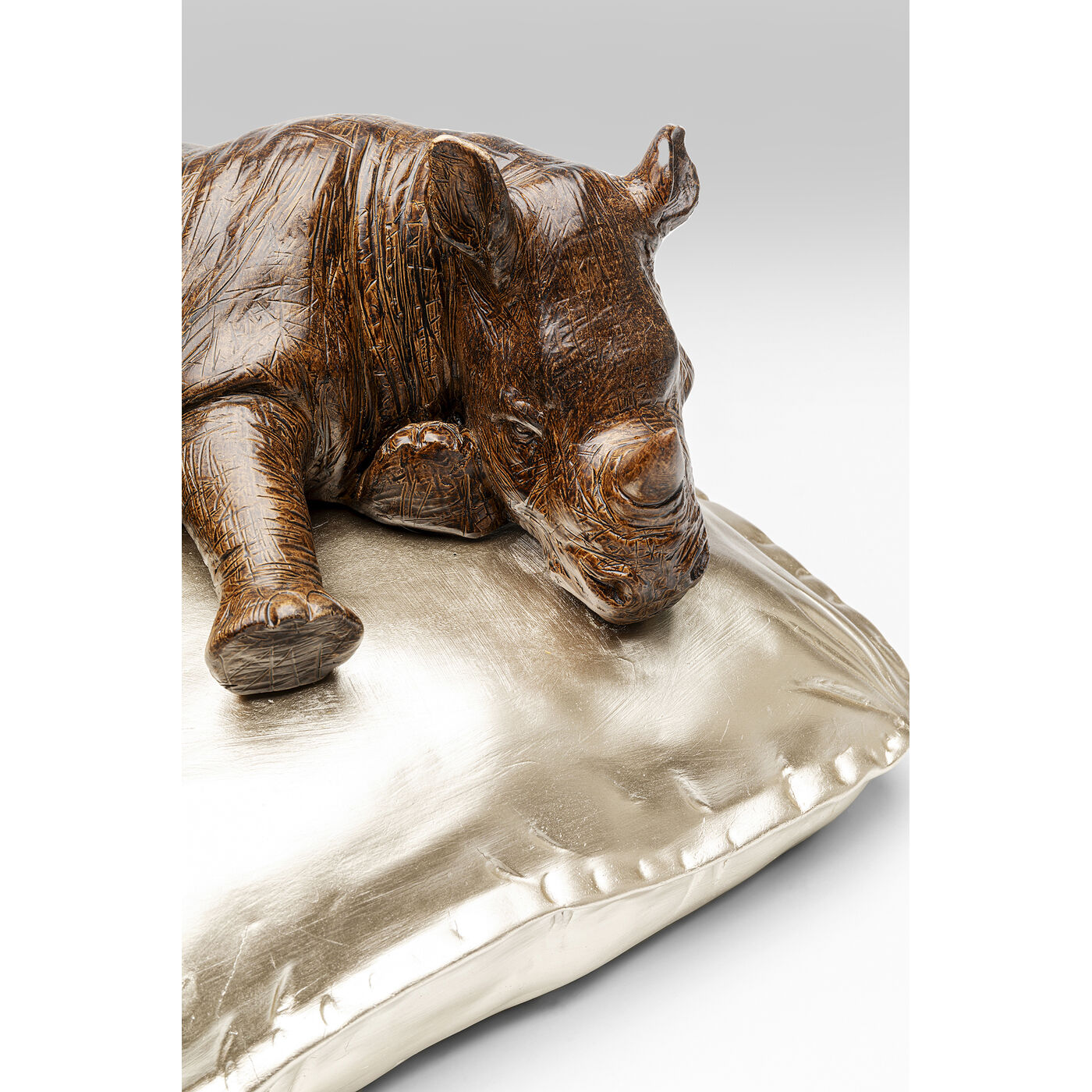 Фигура декоративная Sleeping Rhino Спящий носорог, 37 см