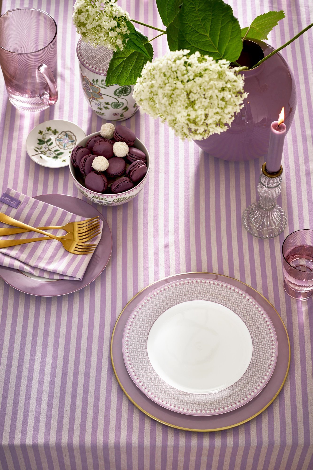 Набор тарелок (2 шт. по Ø26,5 см) Lily&Lotus Tiles Lilac