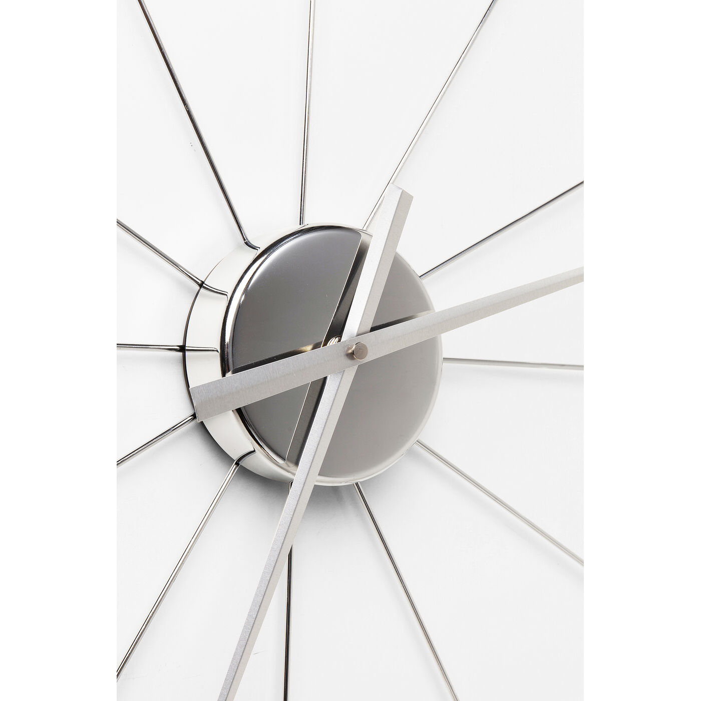 Часы настенные Like Umbrella Balls Chrome ракурс 3