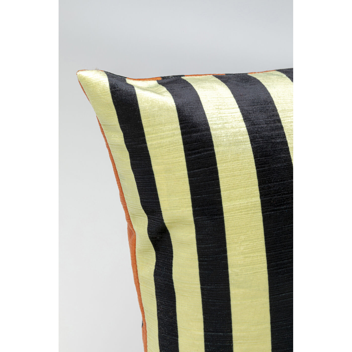 Подушка Stripes ракурс 2