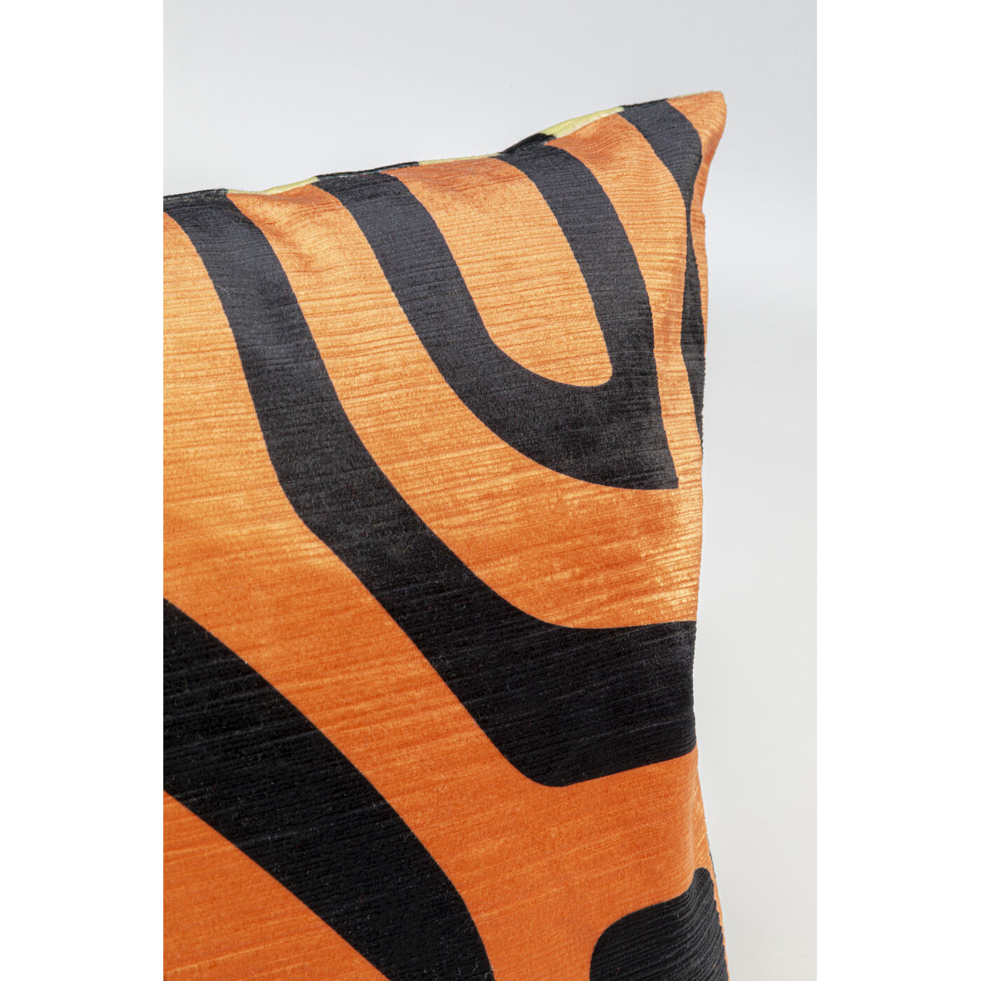 Подушка Stripes ракурс 3