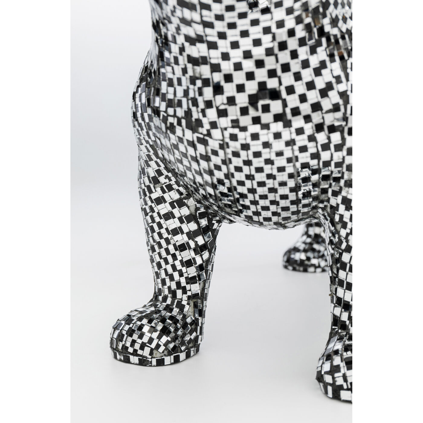 Фигура декоративная Bulldog Disco ракурс 3