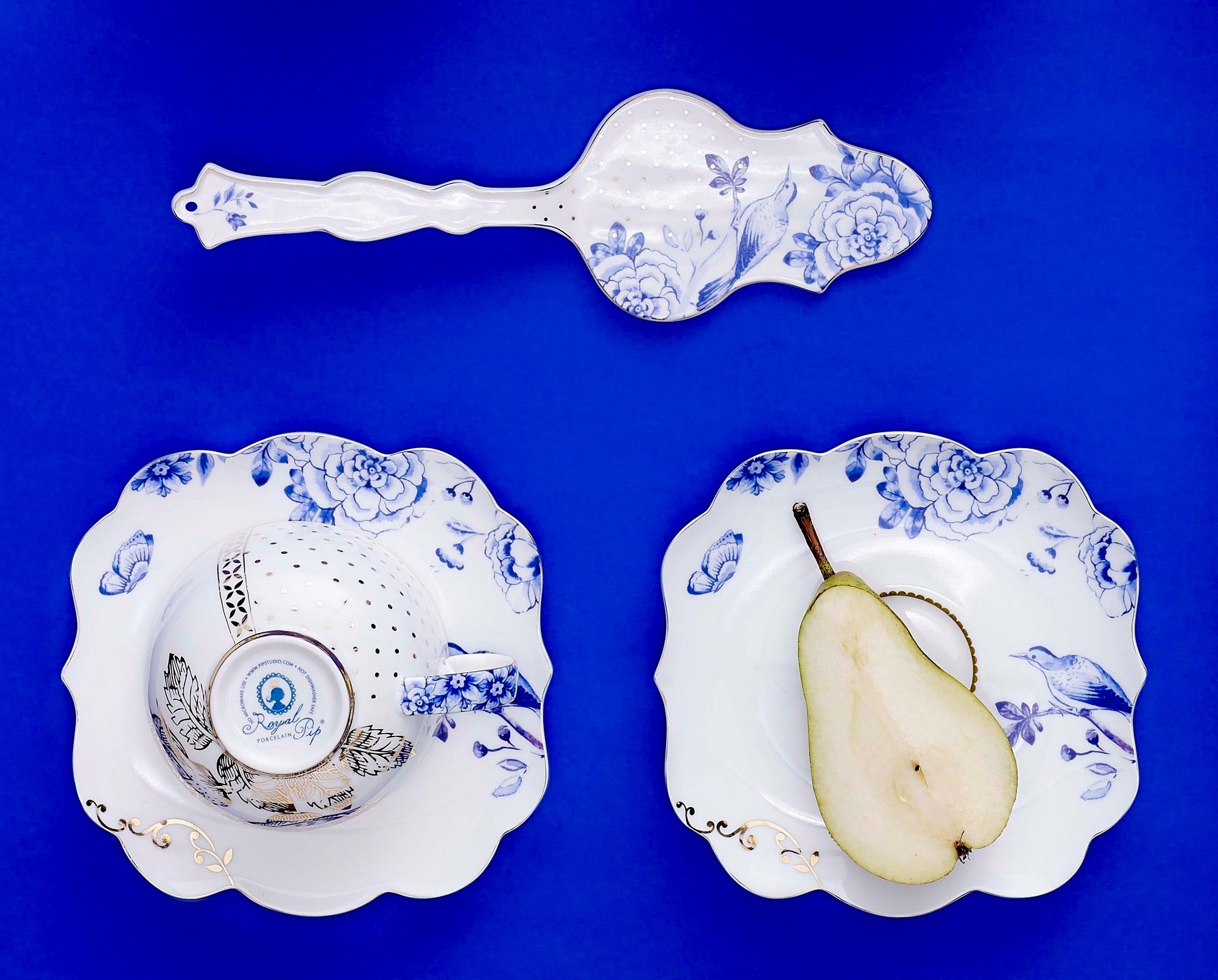Набор чашек с блюдцами (4 пр.) Royal White ракурс 5